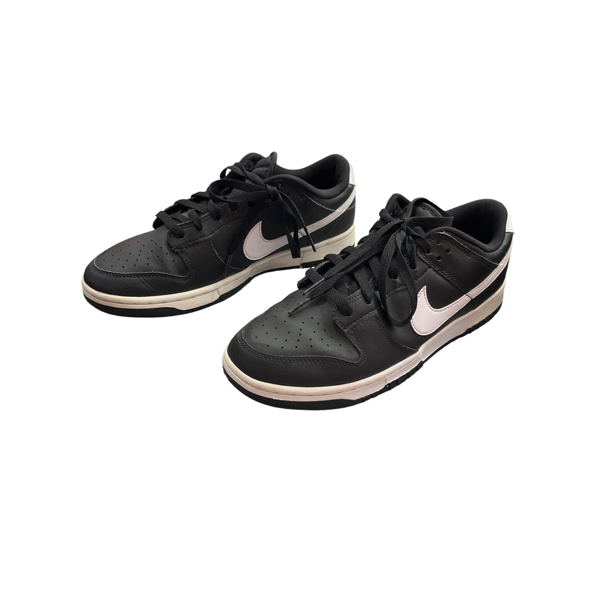 Nike Nike Mens Dunk Low Sneakers Black White Size 10 SKU 8954 Size US 10 / EU 43 - 7 Thumbnail