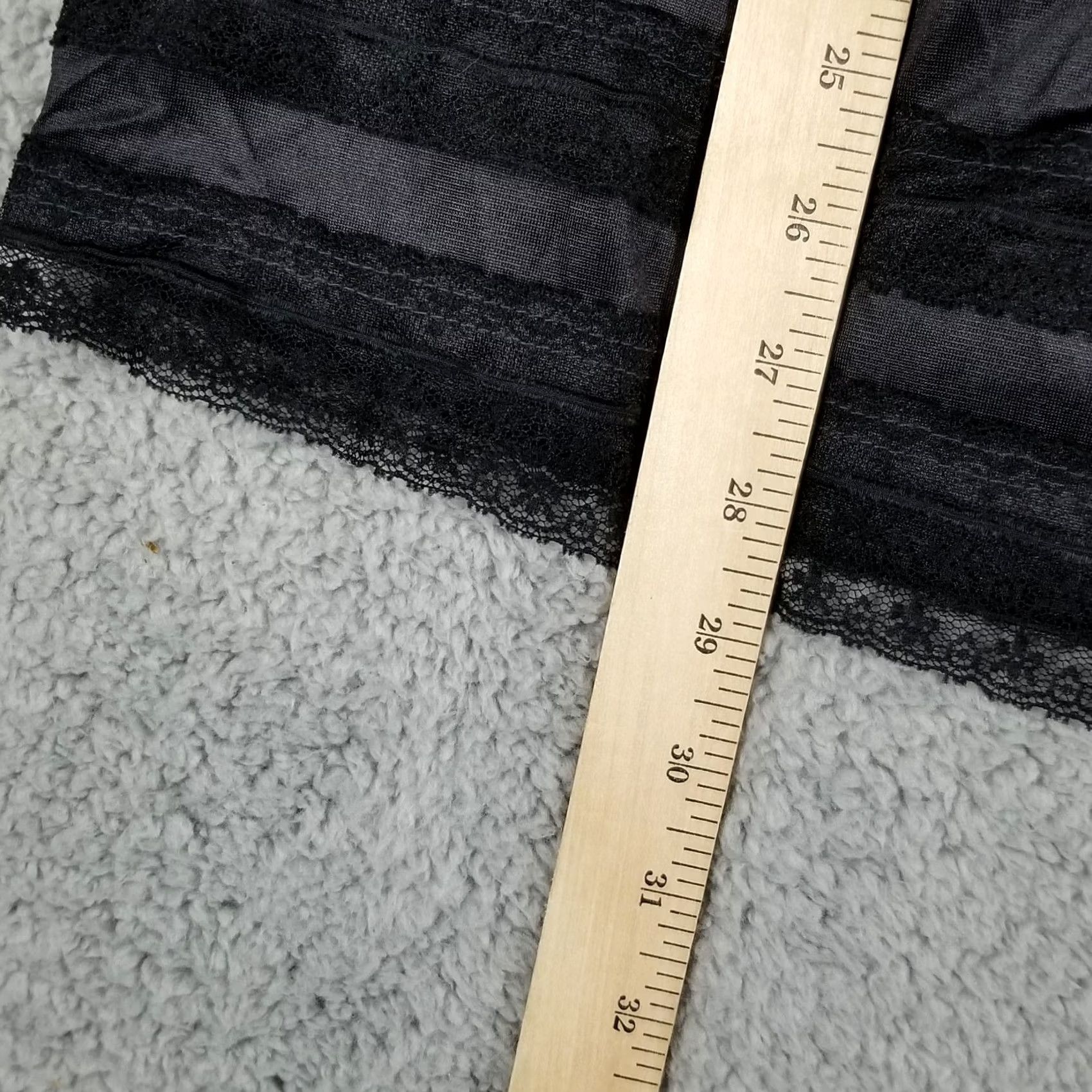 Vintage VINTAGE JENELLE OF CALIFORNIA LINGERIE NIGHTGOWN SLIP MAXI LACE TRIM NYLON 34X29 Black Size ONE SIZE - 3 Thumbnail