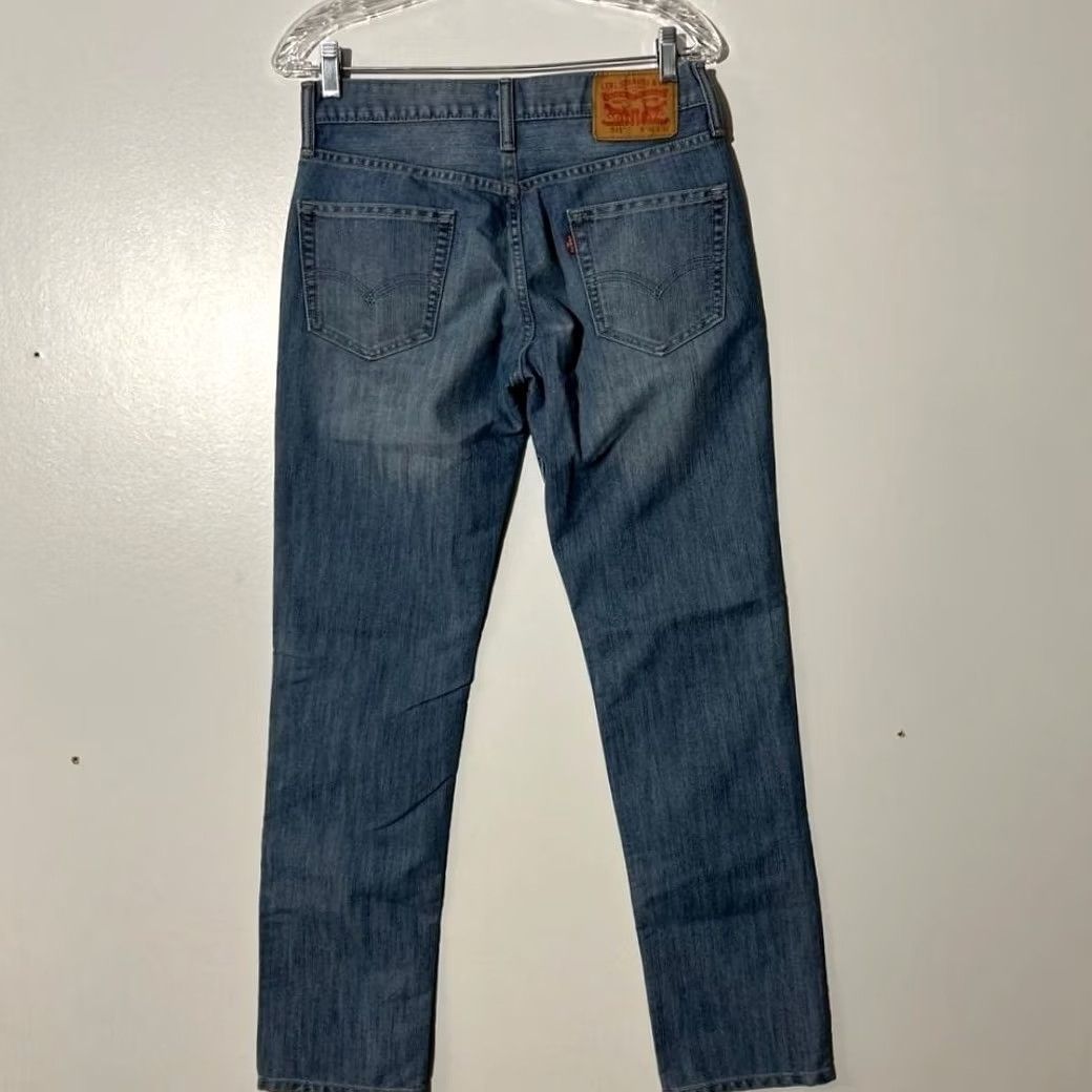 Levi's Item Specifications: Brand: Vintage Size US 30 / EU 46 - 3 Thumbnail