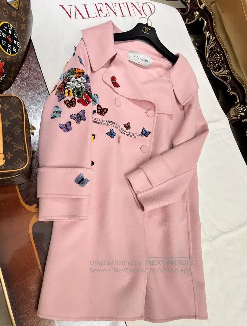 Valentino Valentino Heavy industry embroidered wool and cashmere coa Size M / US 6-8 / IT 42-44 - 3 Thumbnail