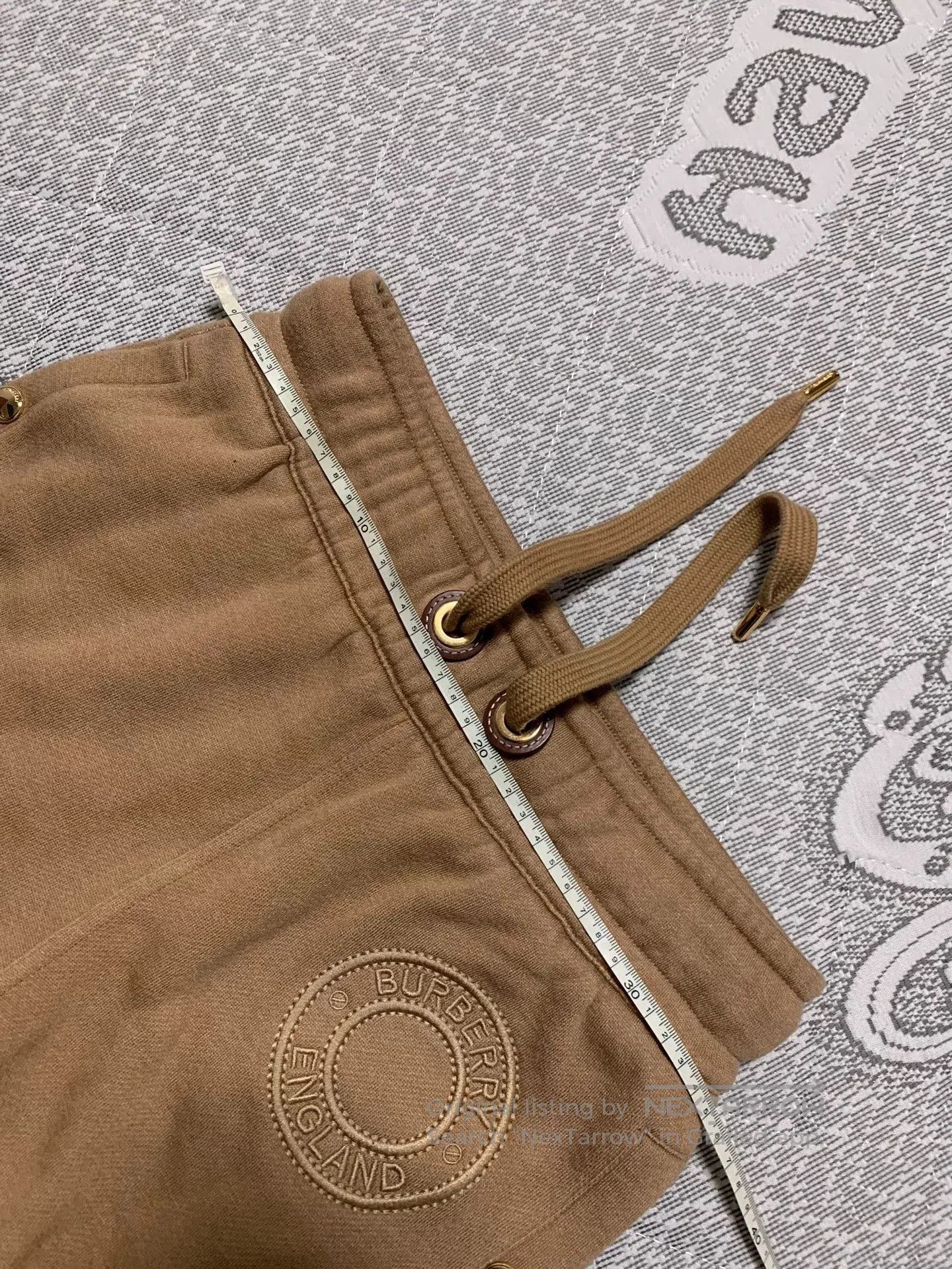 Burberry Burberry Embroidered Round Logo Sweatpants. Size US 30 / EU 46 - 6 Thumbnail