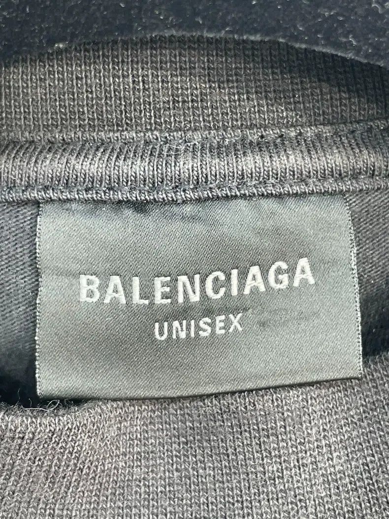 Balenciaga Balenciaga Bestseller Blue Ring Letter Short Sleeve T-Shir Size US S / EU 44-46 / 1 - 5 Thumbnail