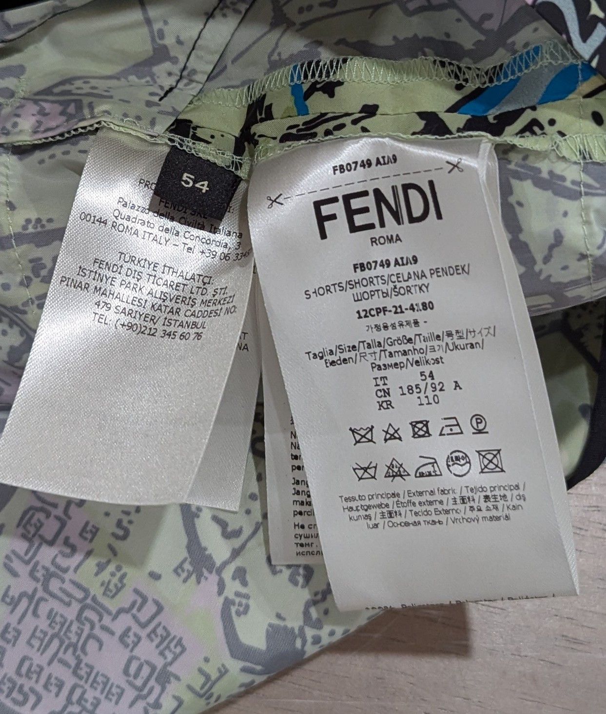 Fendi FENDI Abstract Map Print Bermuda Shorts Eden 54 US 38 Size US 38 / EU 54 - 7 Thumbnail
