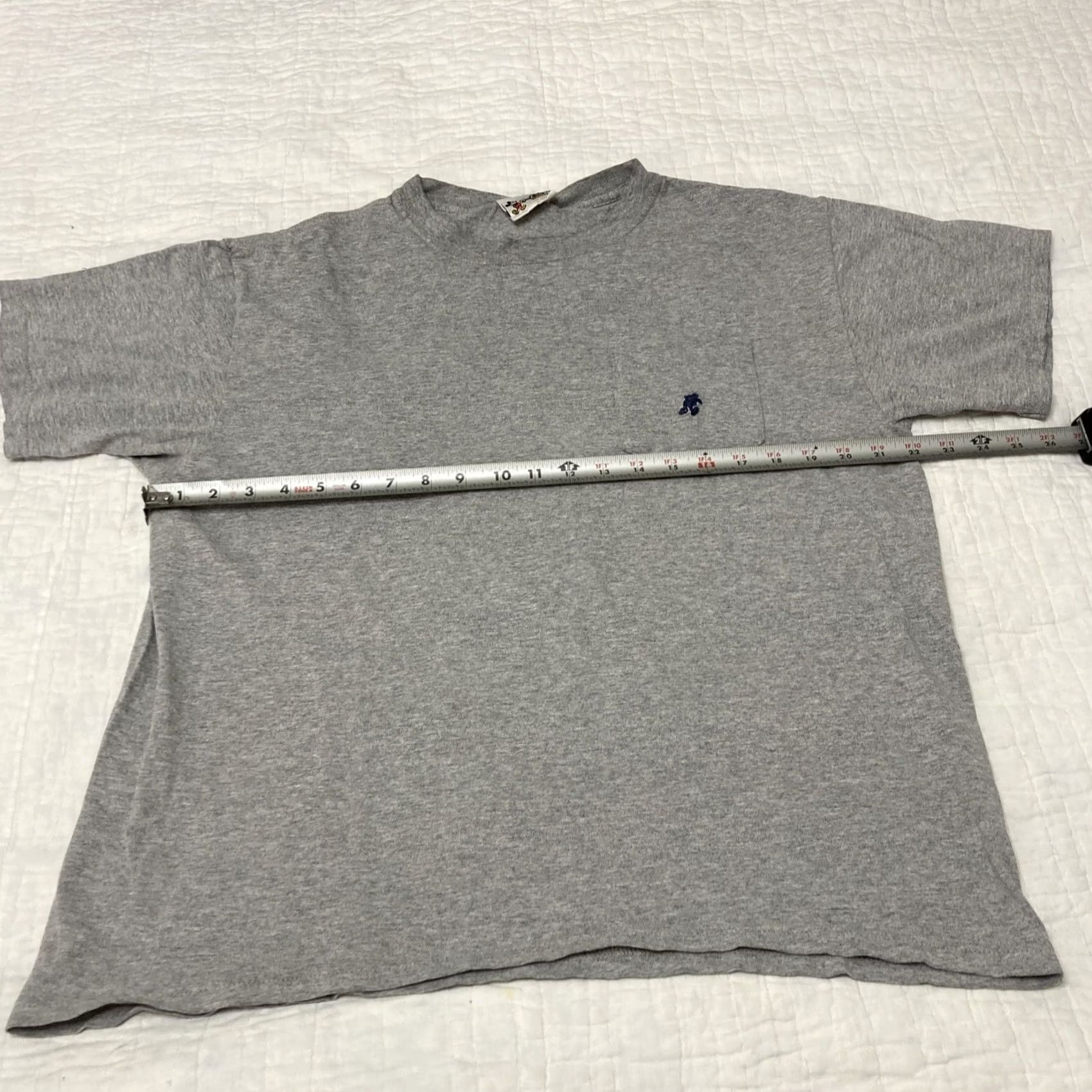 Disney VINTAGE Walt Disney World T Shirt Mickey Mens Medium Gray Pocket Essential Size US M / EU 48-50 / 2 - 5 Thumbnail