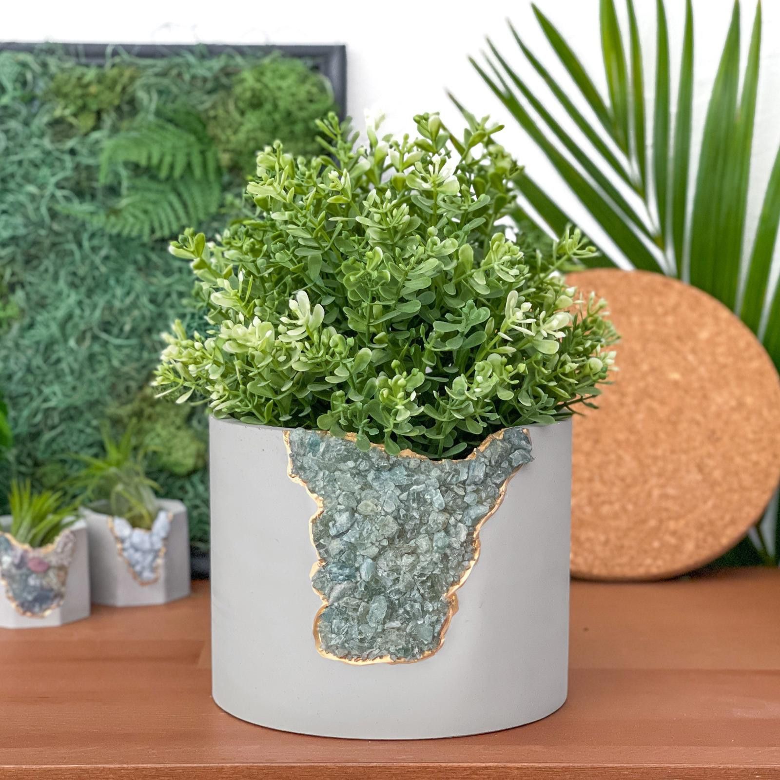 Other Green Apatite Crystal Planter Pot, Cement Geode Vase Gift Size ONE SIZE - 4 Thumbnail