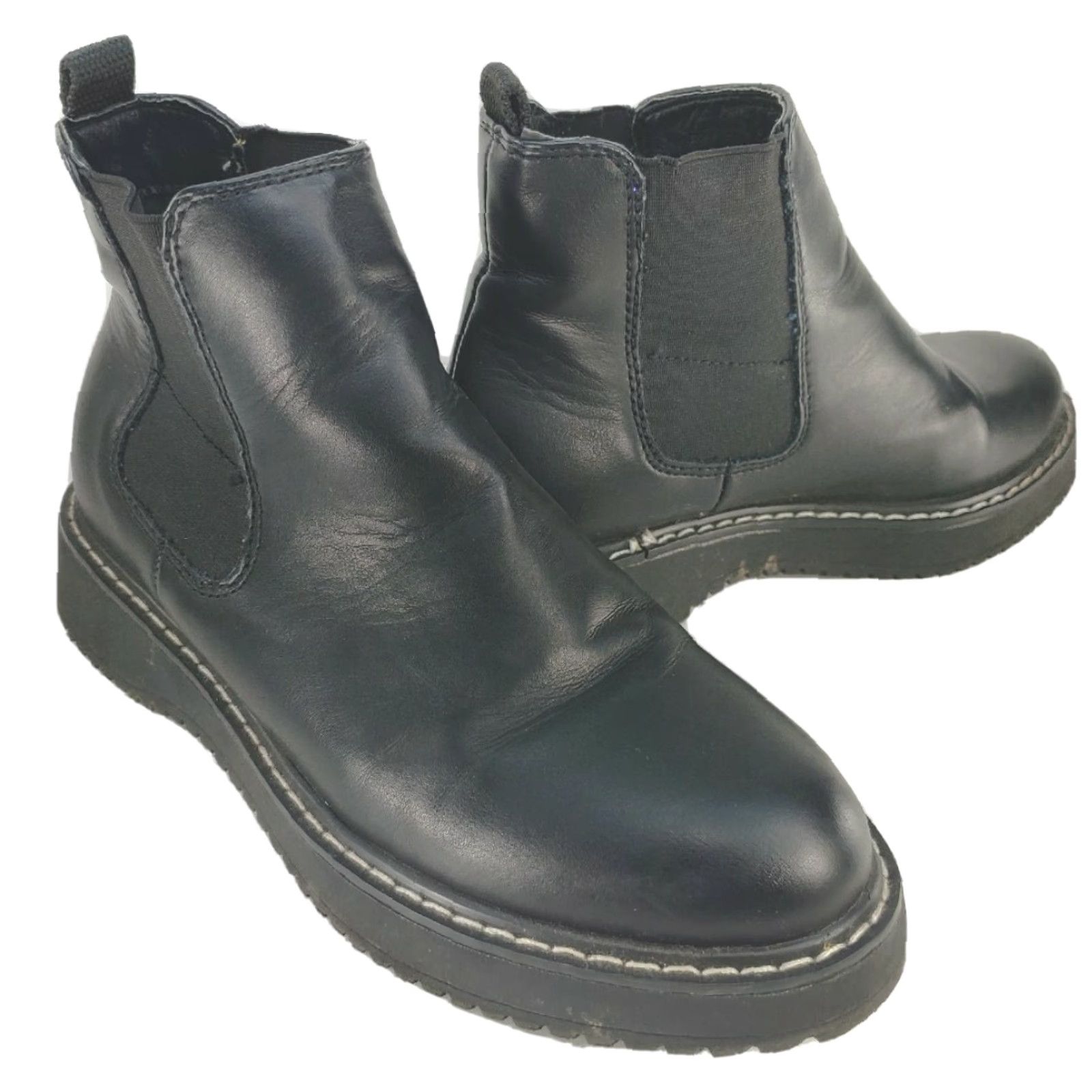 Vintage Madden Girl Women's Kweenn Chelsea Boots Slip On Black Leather 6B Casual Boots Women Mens? Size US 6 / IT 36 - 2 Thumbnail