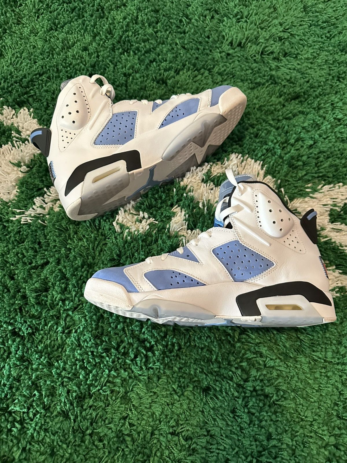 Jordan Brand × Nike Jordan 6 UNC Sneakers 11 Size US 11 / EU 44 - 3 Thumbnail