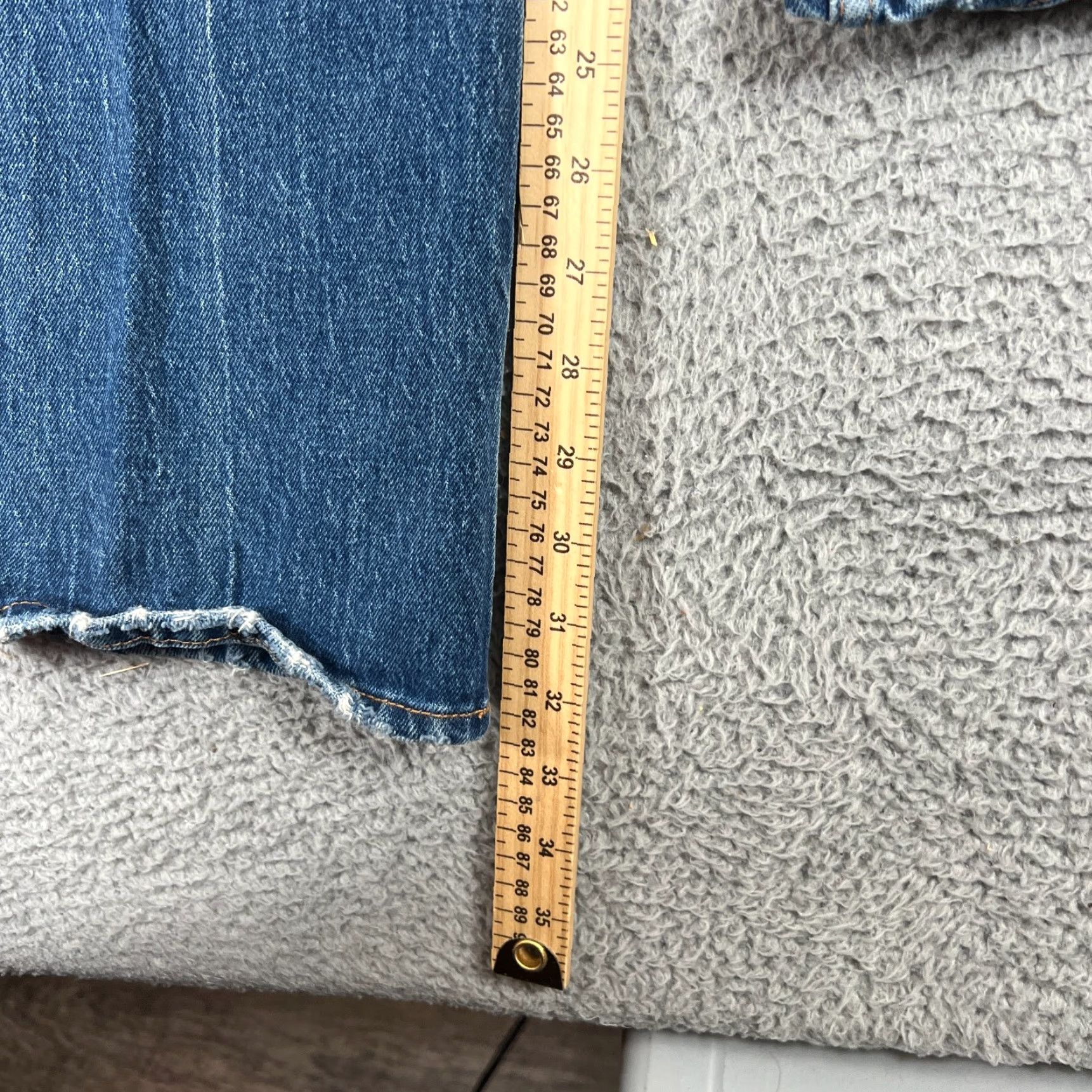 Abercrombie & Fitch Abercrombie & Fitch Jeans Womens 8 70s Vintage Flare Ultra High Rise Blue Denim Baggy Bohemian Hippie Preppy Outdoor Mens Womens Girls Size 29" - 3 Thumbnail