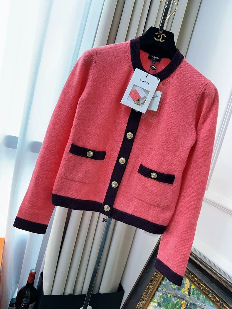 Chanel Chanel 20A early autumn handicraft workshop watermelon pin Size XS / US 0-2 / IT 36-38 - 1 Thumbnail