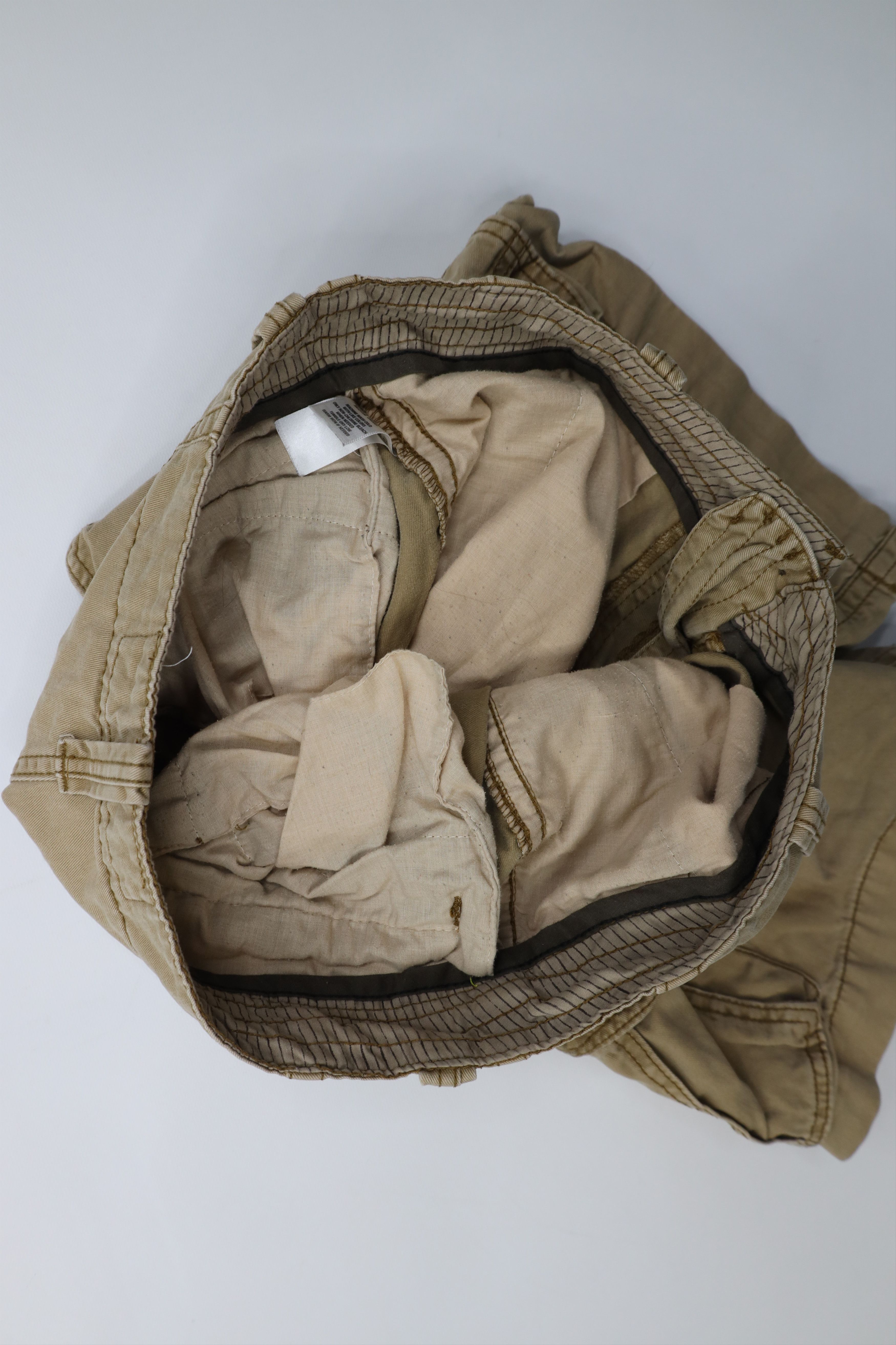 Aeropostale Vintage Y2K Aeropostale Heavyweight Cargo Shorts Brown Size US 32 / EU 48 - 8 Thumbnail