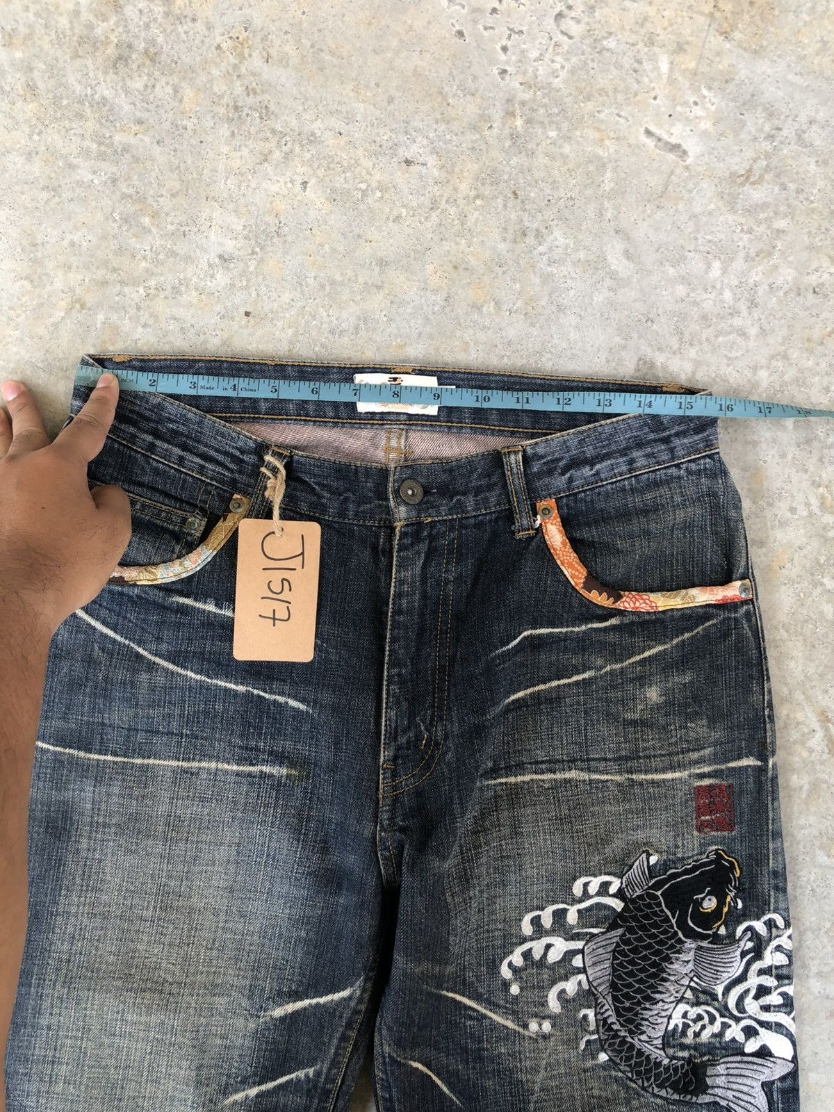 Karakuri Tamashii Karakuri Tamashii Embroidered Jeans Distressed Jeans Size US 31 - 22 Thumbnail