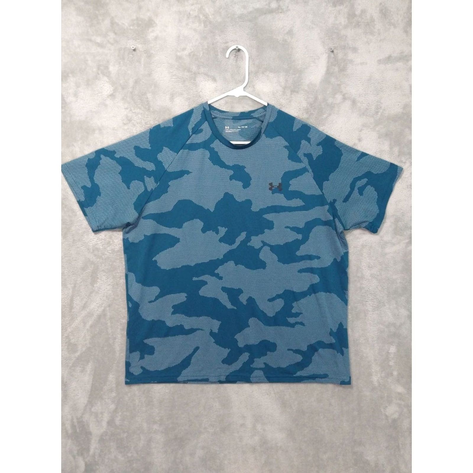 Under Armour Under Armour Shirt Mens XL Blue Camo Velocity Short Sleeve Loose Crew Neck Size US XL / EU 56 / 4 - 2 Thumbnail