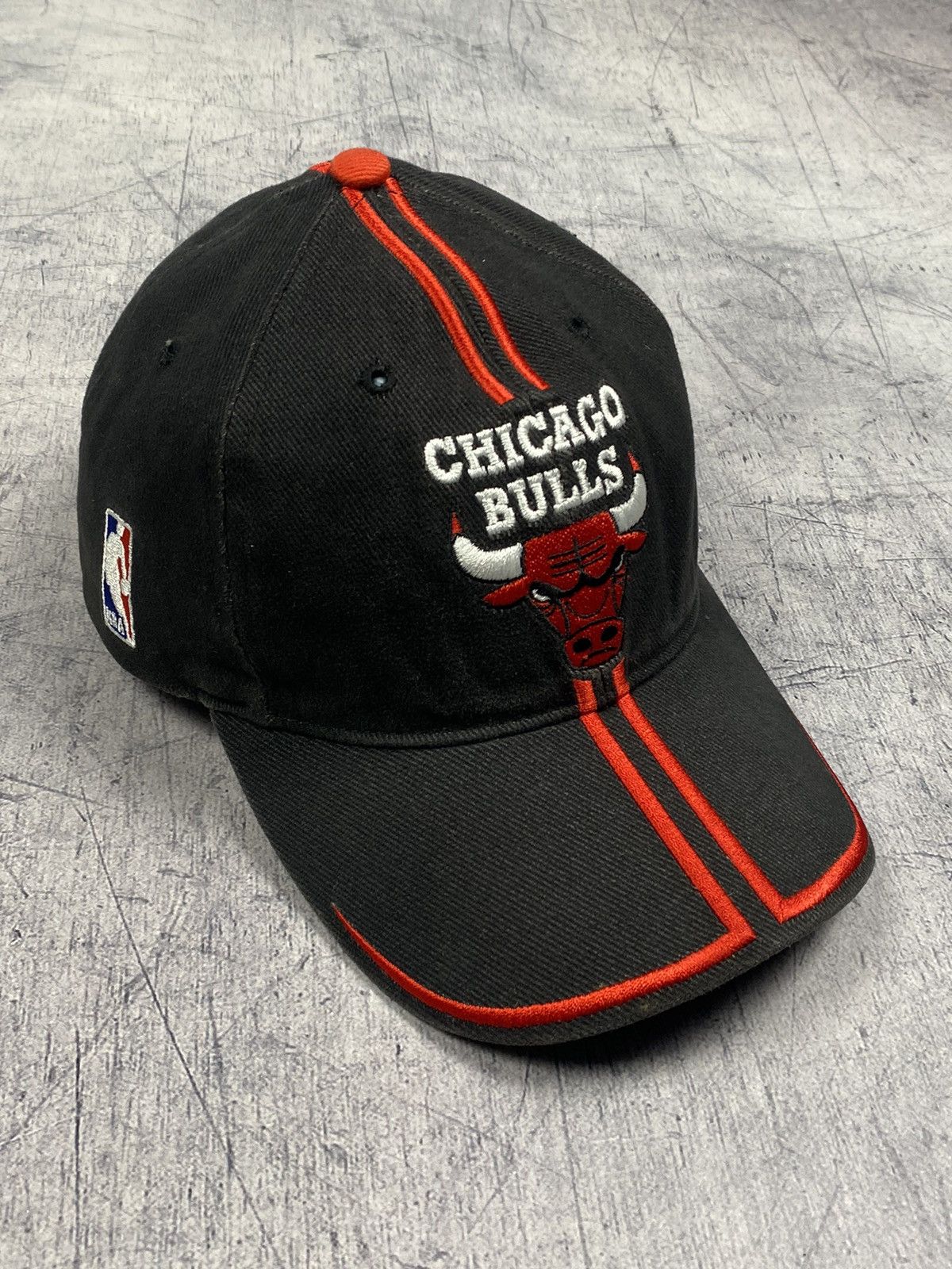 NBA × Vintage Vintage Chicago Bulls NBA Cap Size ONE SIZE - 3 Thumbnail