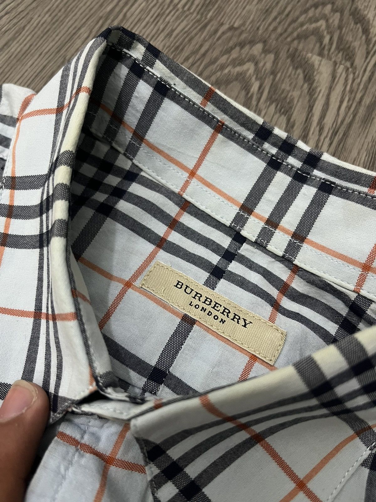 Burberry Burberry Nova Check short shirt Size US XL / EU 56 / 4 - 6 Thumbnail