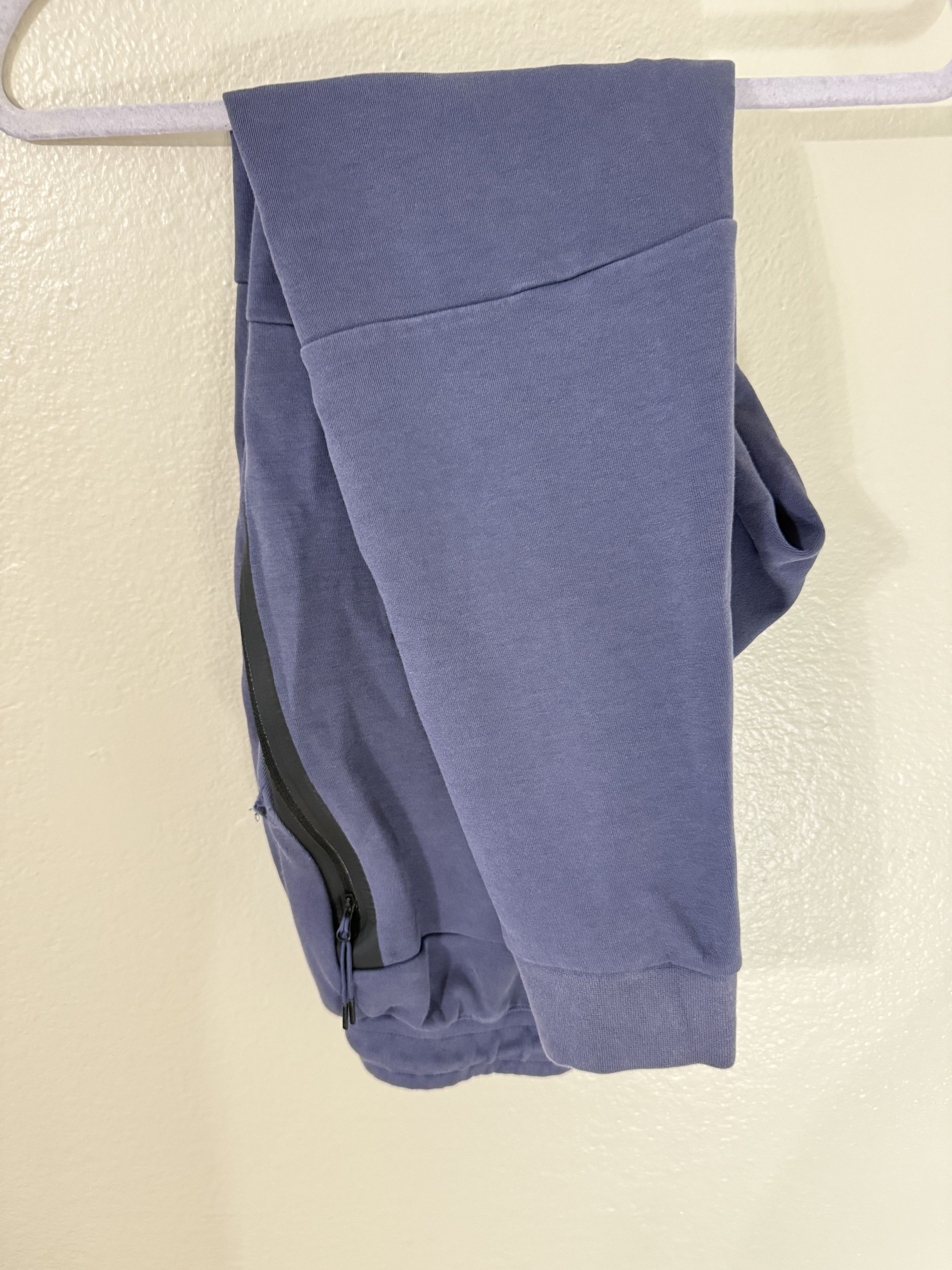 Nike Nike Tech Fleece Joggers – Purple (Size M) Size US 32 / EU 48 - 1 Thumbnail