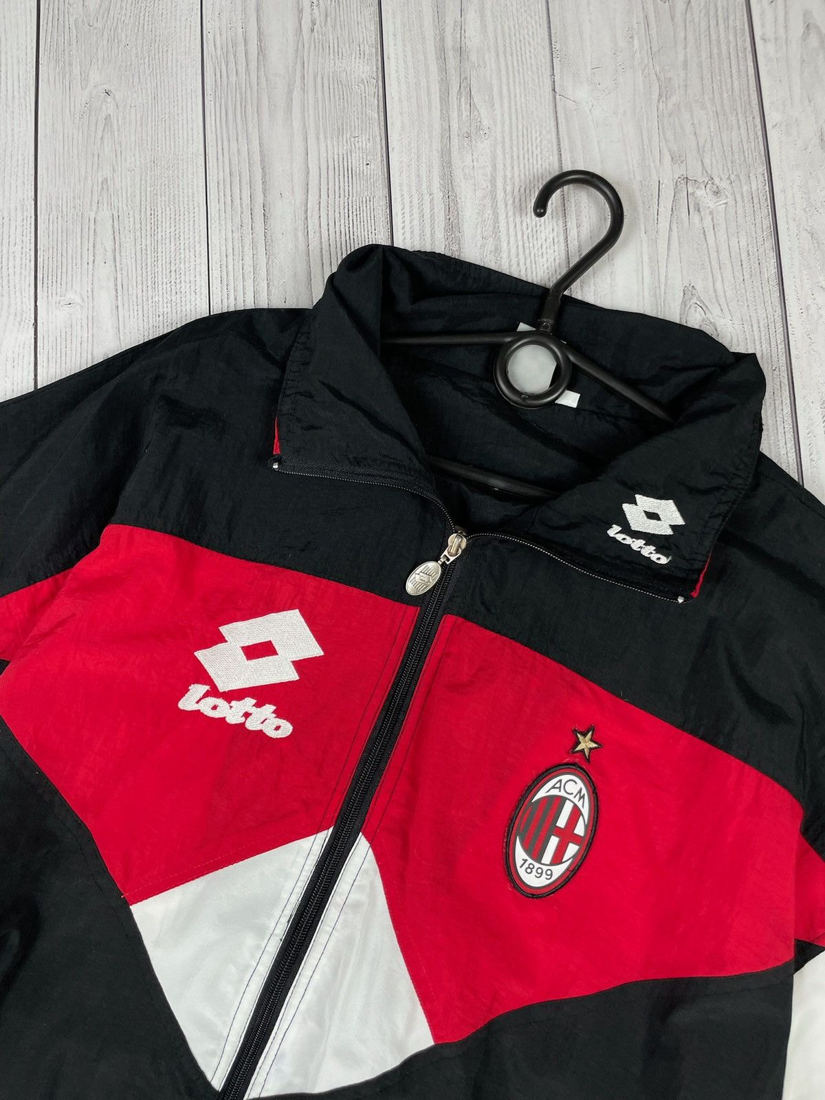 Lotto Sport Vintage Lotto AC Milan soccer jacket rare size XXL Size US XXL / EU 58 / 5 - 2 Thumbnail