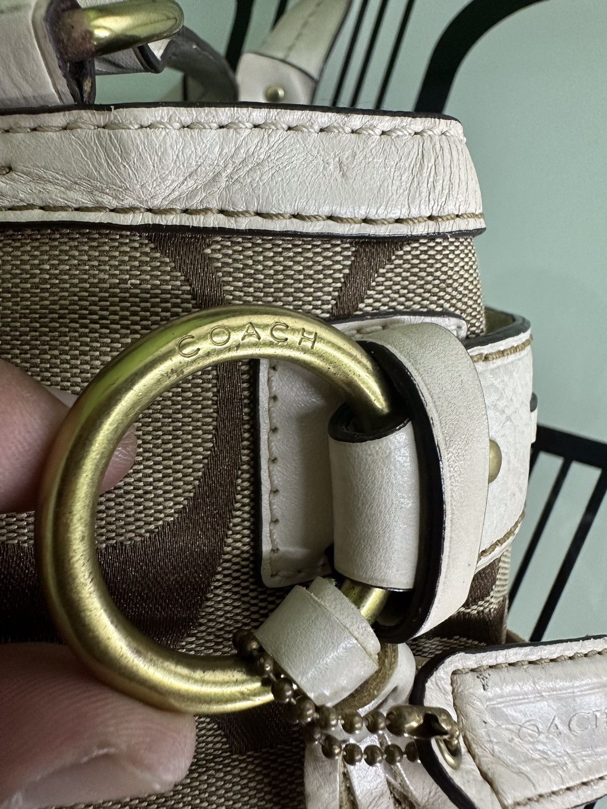 Coach Vintage Handbag Coach Leather Bag Size ONE SIZE - 8 Thumbnail