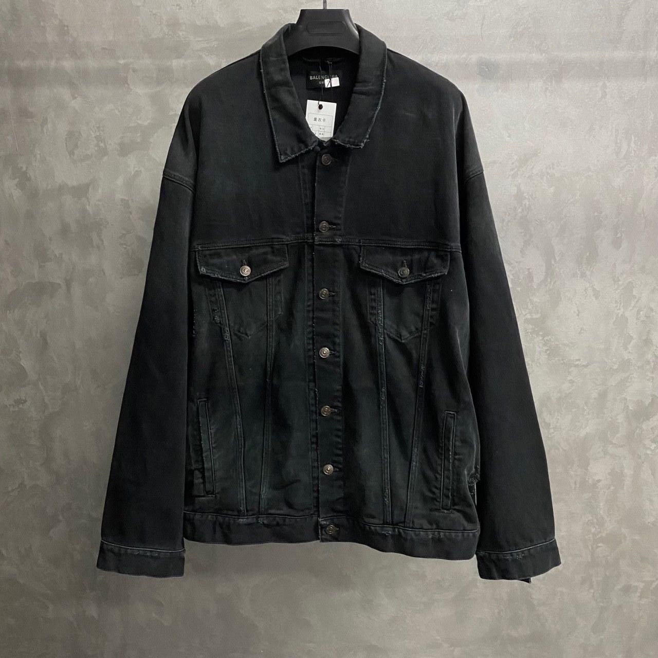 Balenciaga Balenciaga Retro Printed Black Light Jacket 23 Men Size US XS / EU 42 / 0 - 1 Thumbnail