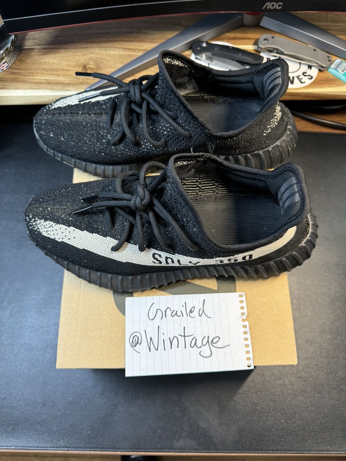Adidas × Kanye West × Yeezy Yeezy Boost 350 V2 Oreo - 9.5M - Good Condition Size US 9.5 / EU 42-43 - 2 Thumbnail
