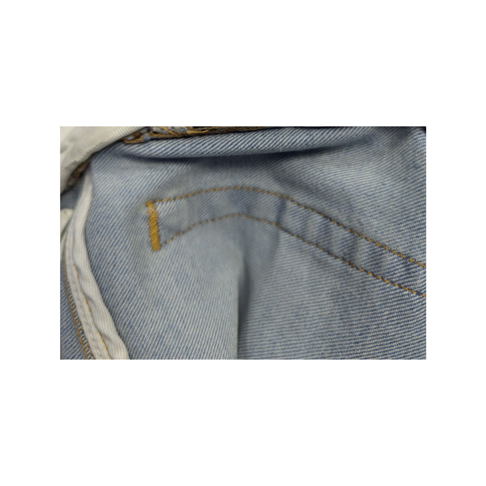 Amiri o1rshd1 Ultrasuede MX1 Denim Jeans in Surf Indigo Blue Size US 30 / EU 46 - 22 Thumbnail