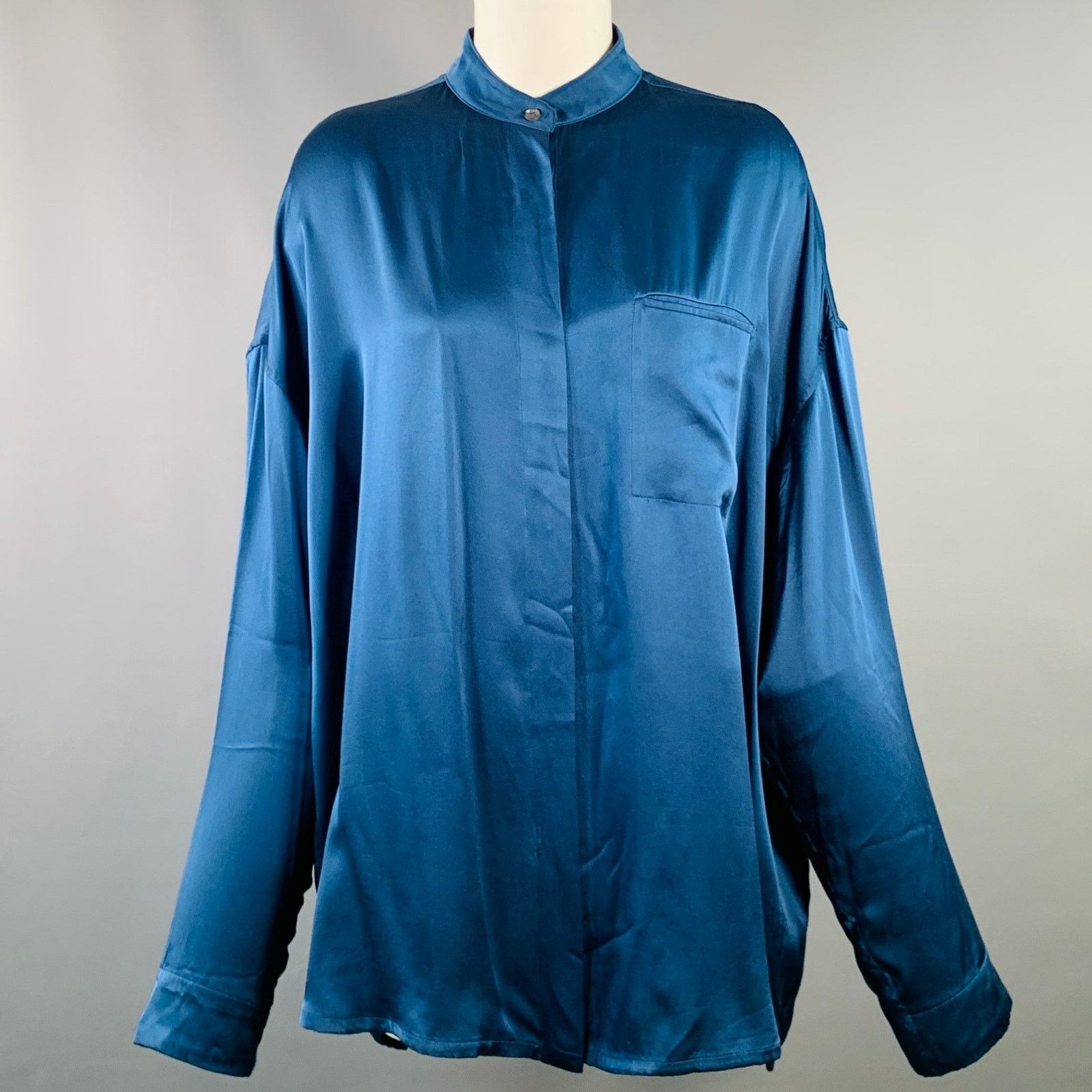 Haider Ackermann HAIDER ACKERMANN Size S Nehru Collar Hidden Buttons Shirt Size XS / US 0-2 / IT 36-38 - 1 Thumbnail