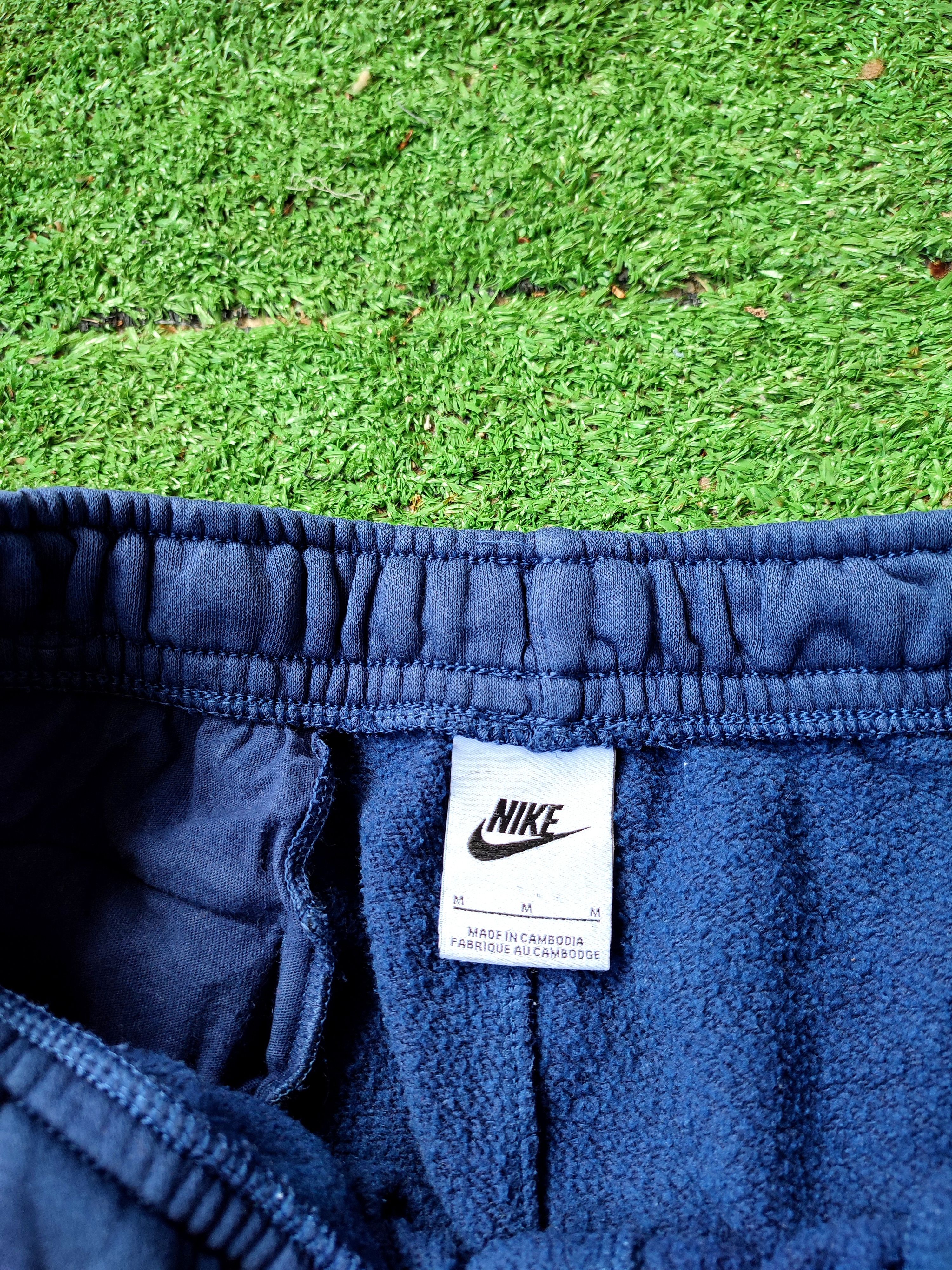 Nike × Vintage Nike Vintage Paint Style Joggers Size US 33 - 9 Thumbnail