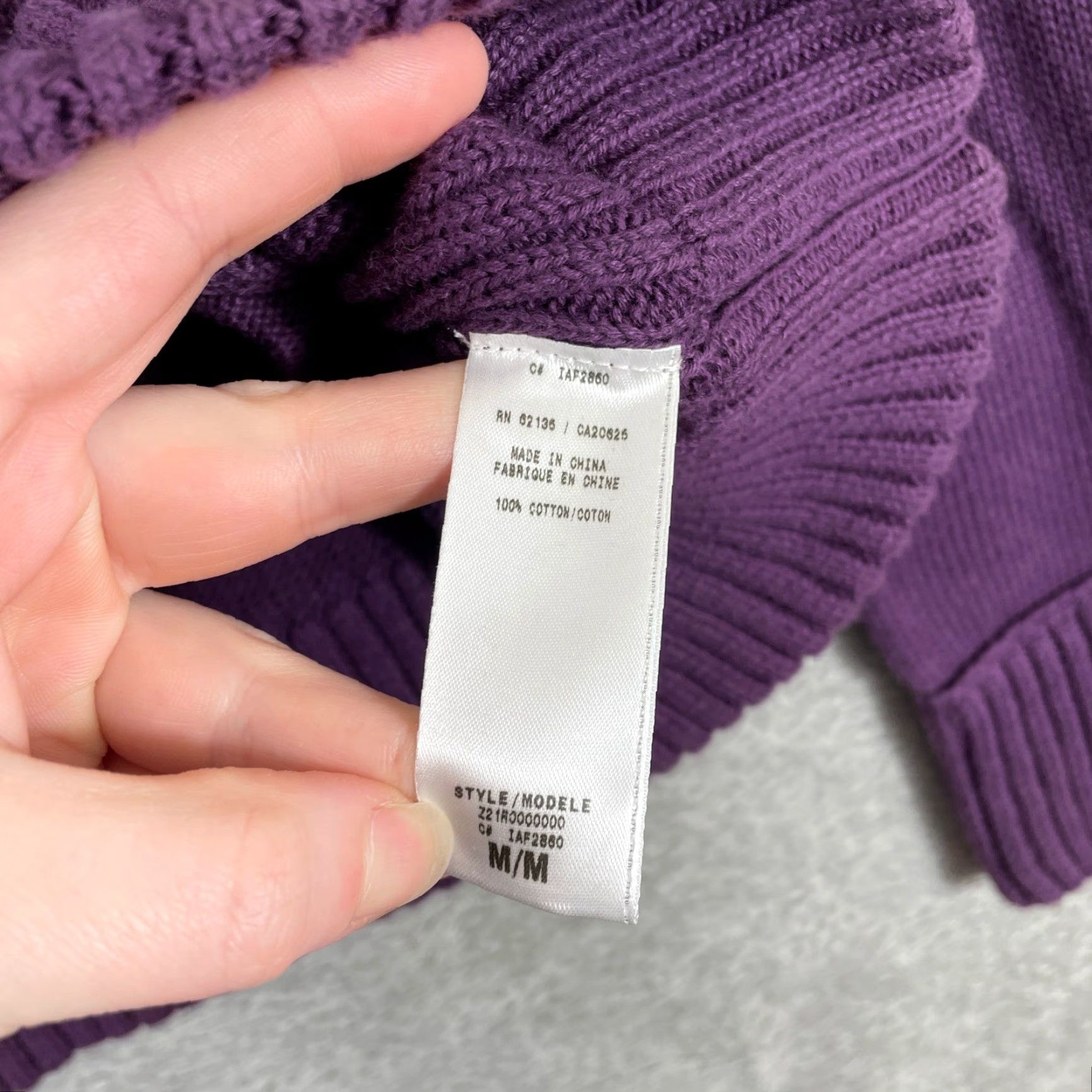 Guess VINTAGE Guess Cardigan Sweater Womens M Purple Shawl Collar Knit Y2K Size M / US 6-8 / IT 42-44 - 4 Thumbnail
