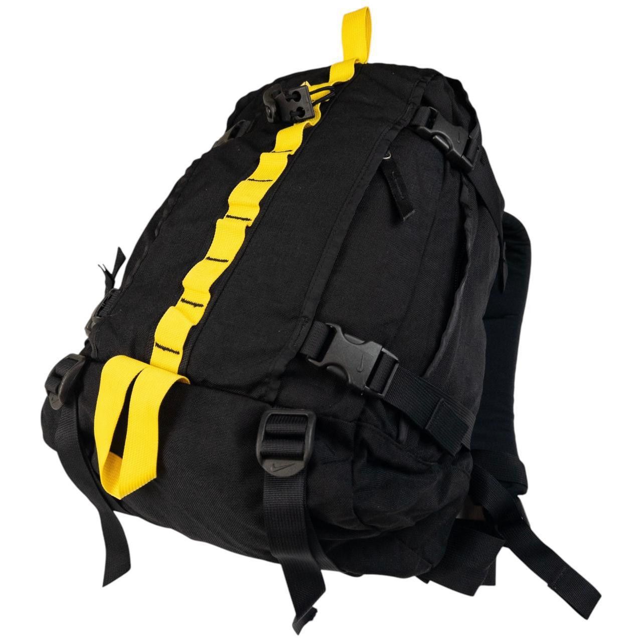Nike Vintage Nike ACG Karst 25 Backpack Size ONE SIZE - 7 Thumbnail