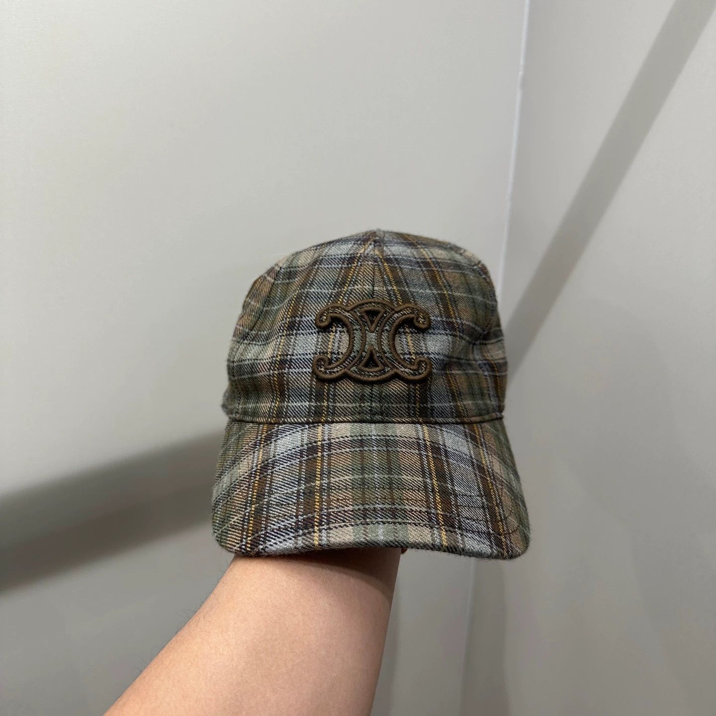 Celine Celine feb249 Tartan Triomphe Logo cashmere cap M Size ONE SIZE - 1 Thumbnail