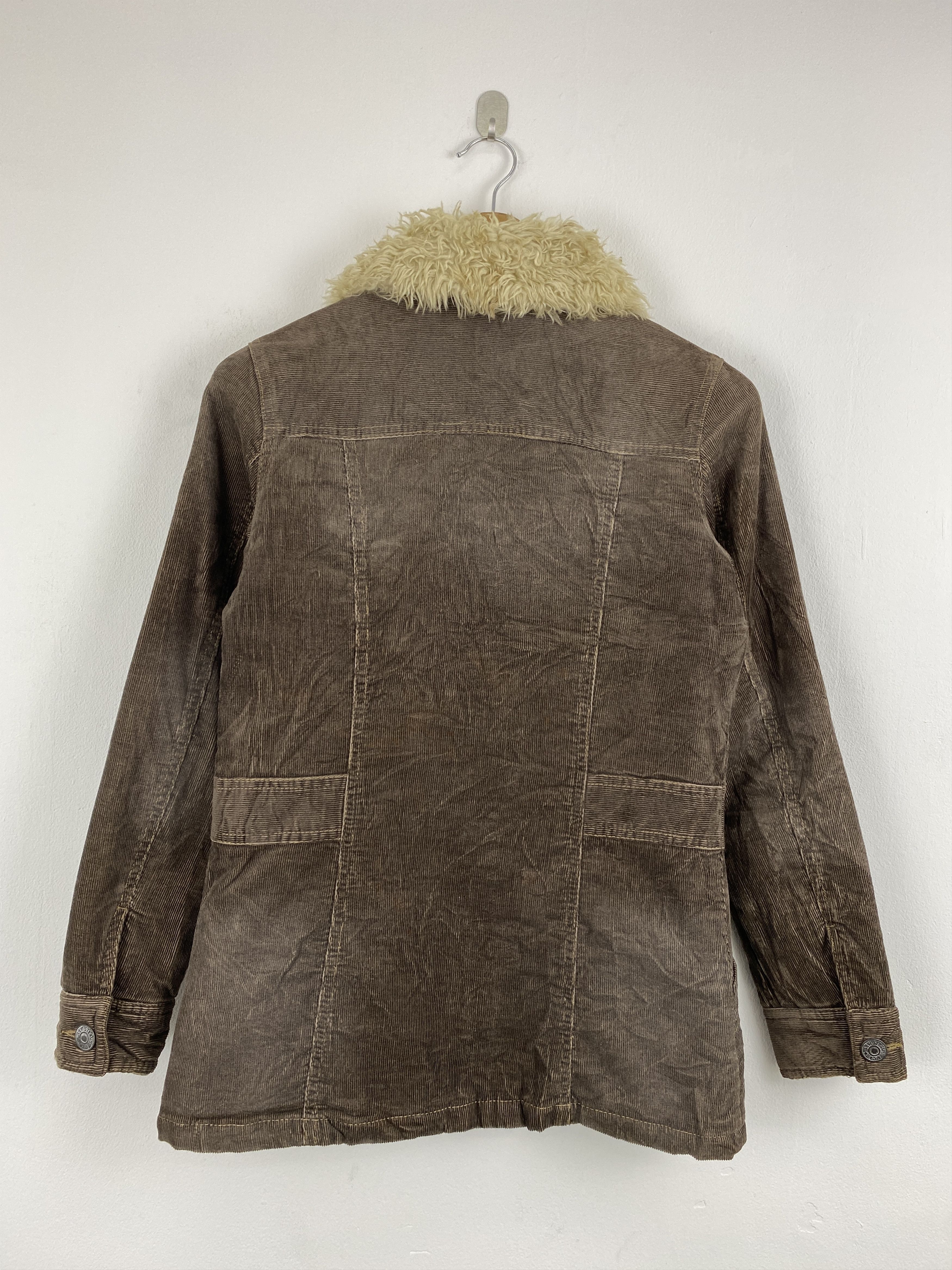 Levi's Levis Redloop Trucker Hunting Jacket Corduroy Sherpa J2019 Size US XS / EU 42 / 0 - 3 Thumbnail