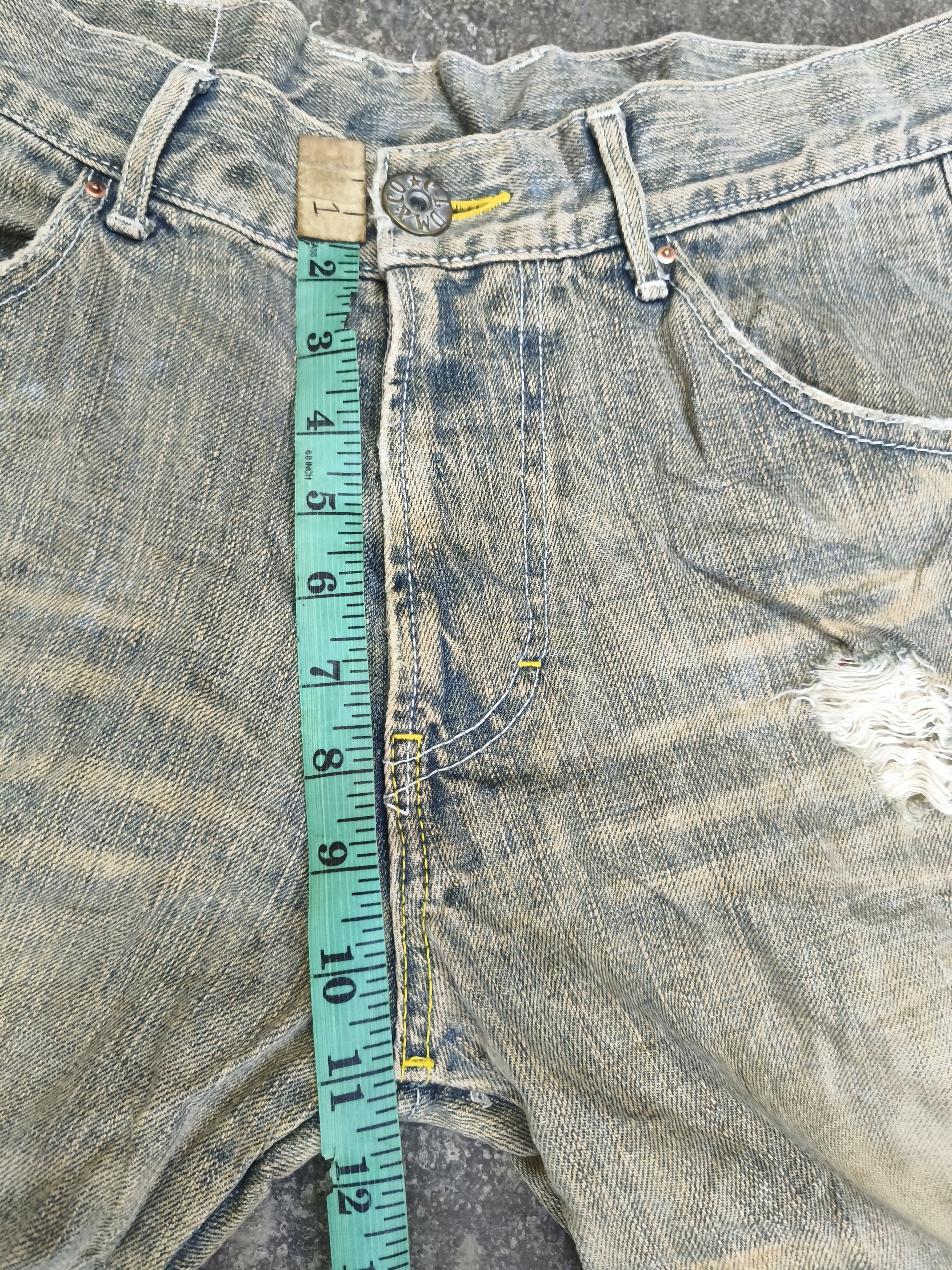 Beauty Beast 🔥 Co n Lu Jeans Distressed Hysteric glamour if 6 was 9 Size US 32 / EU 48 - 12 Thumbnail