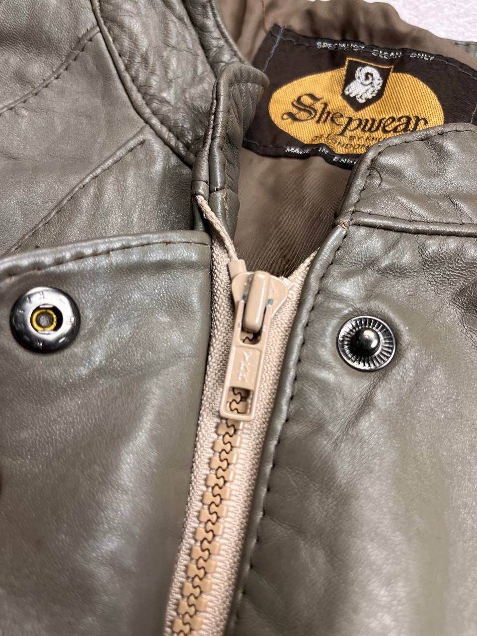 Genuine Leather × Vintage Vintage Genuine Leather Japanese Avantgarde Y2K Jacket M Size US M / EU 48-50 / 2 - 3 Thumbnail