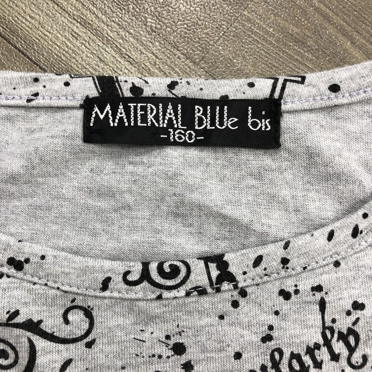 20471120 2000s Material blue H Anarchy Cross Gothic Grunge Punk Tee Size US S / EU 44-46 / 1 - 11 Thumbnail