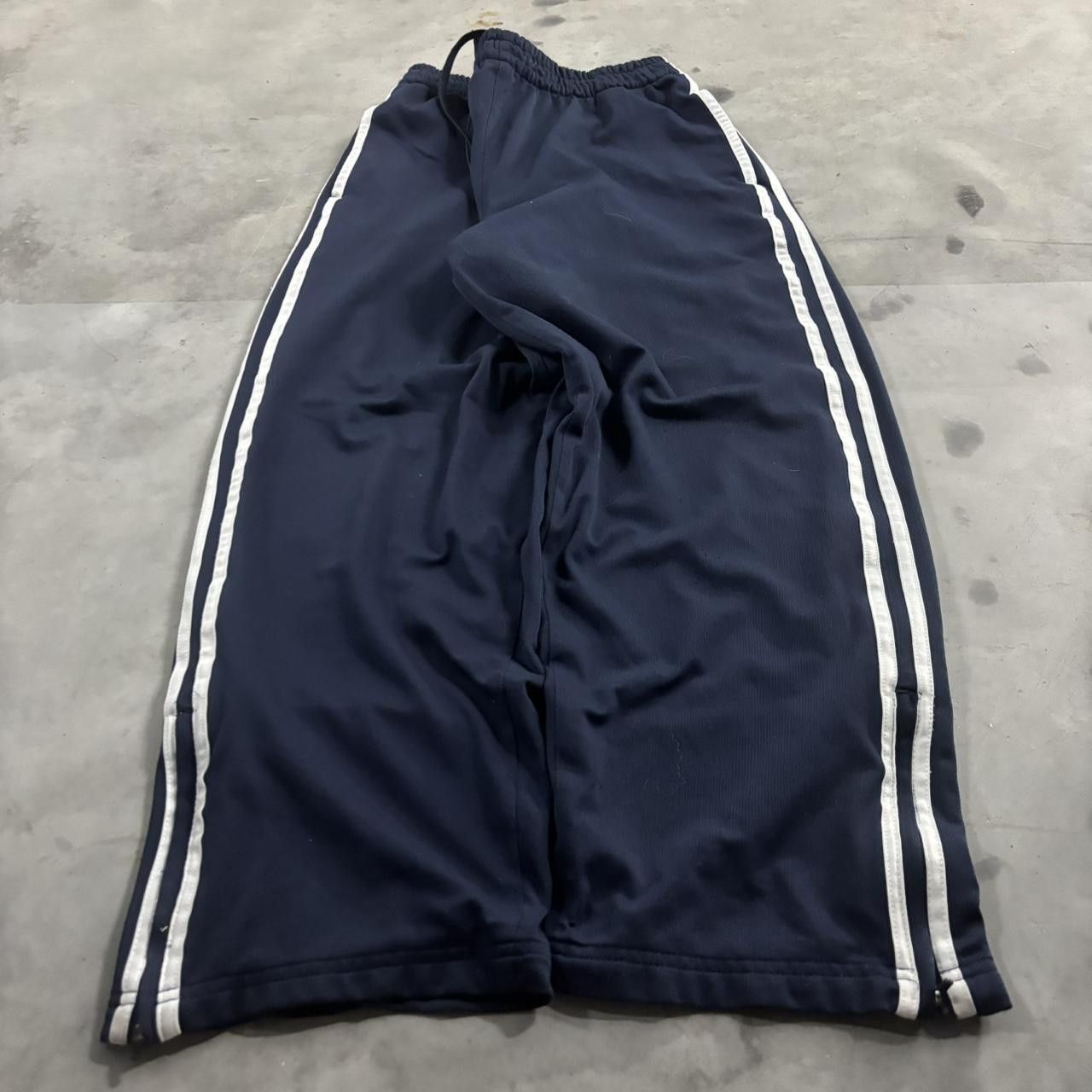 Vintage Crazy Vintage Y2K/2000s Baggy Navy Blue Striped Streetwear Skater Track Pants! Size L Size US 32 / EU 48 - 2 Thumbnail