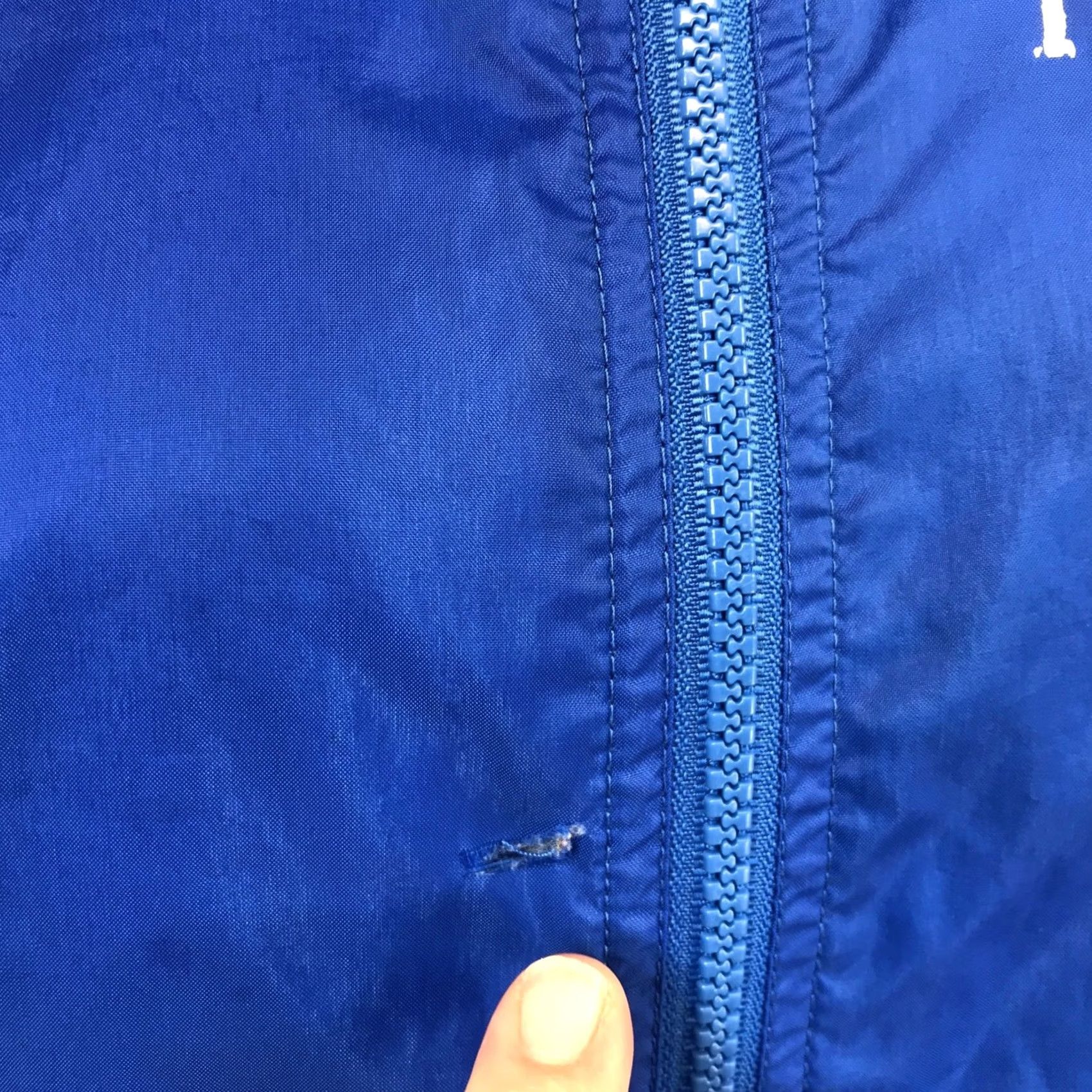 Nike VINTAGE Nike Windbreaker Jacket Blue Full Zip Striped Swoosh Logo Womens Small Size S / US 4 / IT 40 - 4 Thumbnail