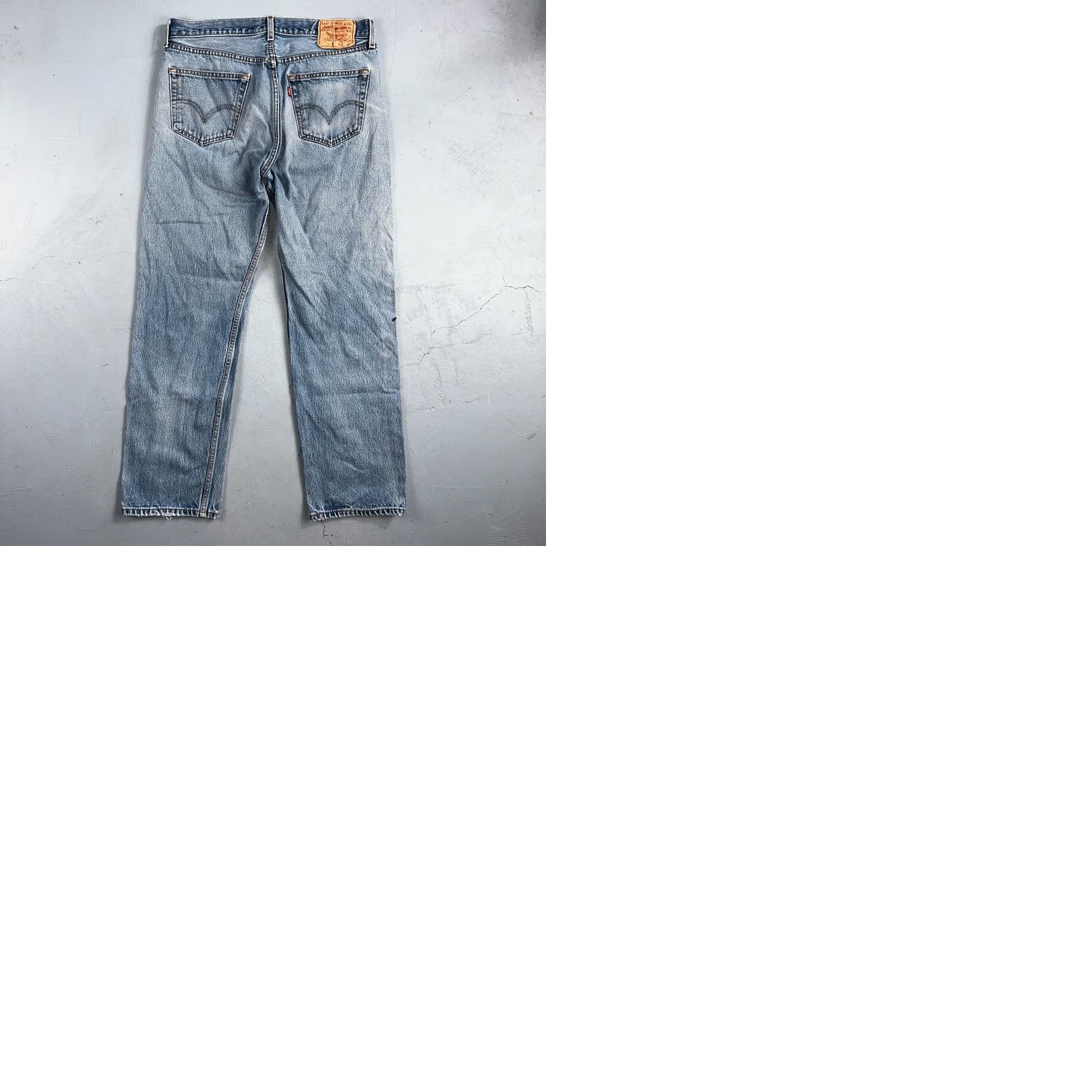 Levi's Levi's 501 Jeans Vintage 90s Straight Blue Light Wash 36x34 Regular Mens jeans Y2K Comfort 501 Series Size US 36 / EU 52 - 11 Thumbnail