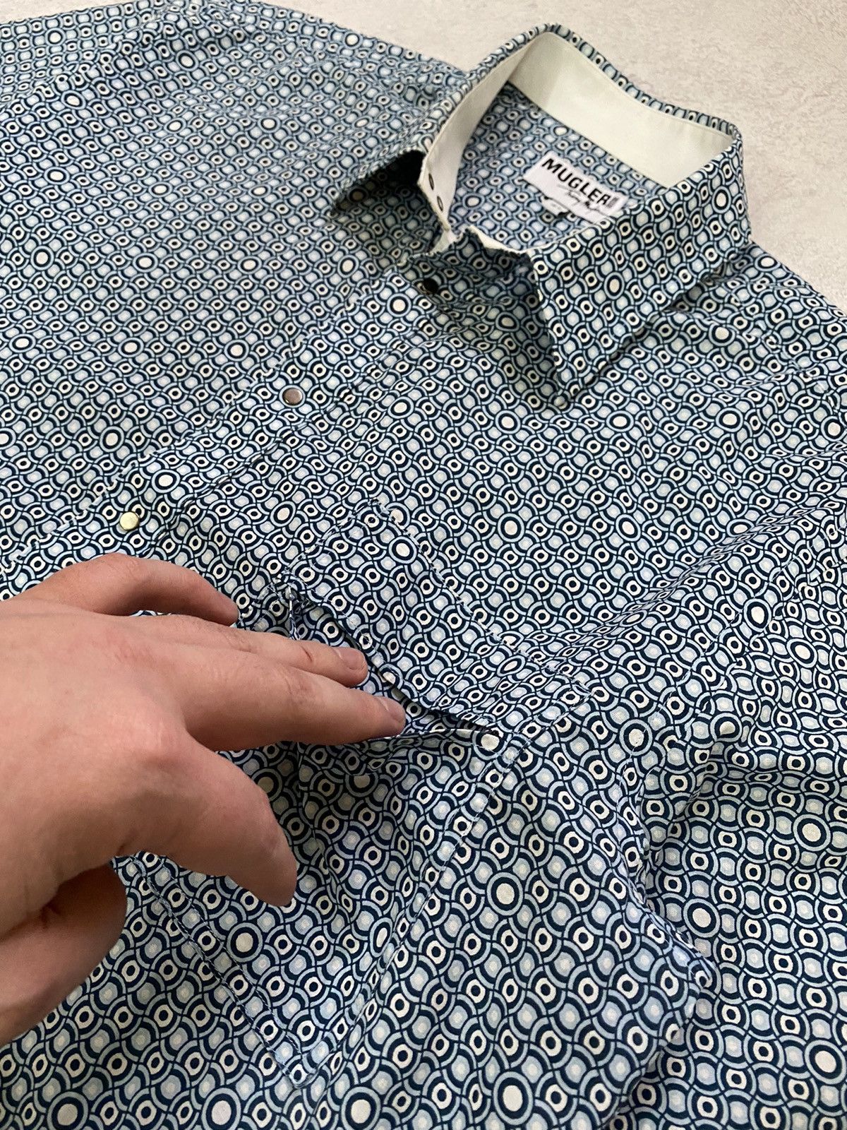 Thierry Mugler Thierry Mugler Mens Blue Designer Snap Up Shirt Size 41 Size US M / EU 48-50 / 2 - 5 Thumbnail
