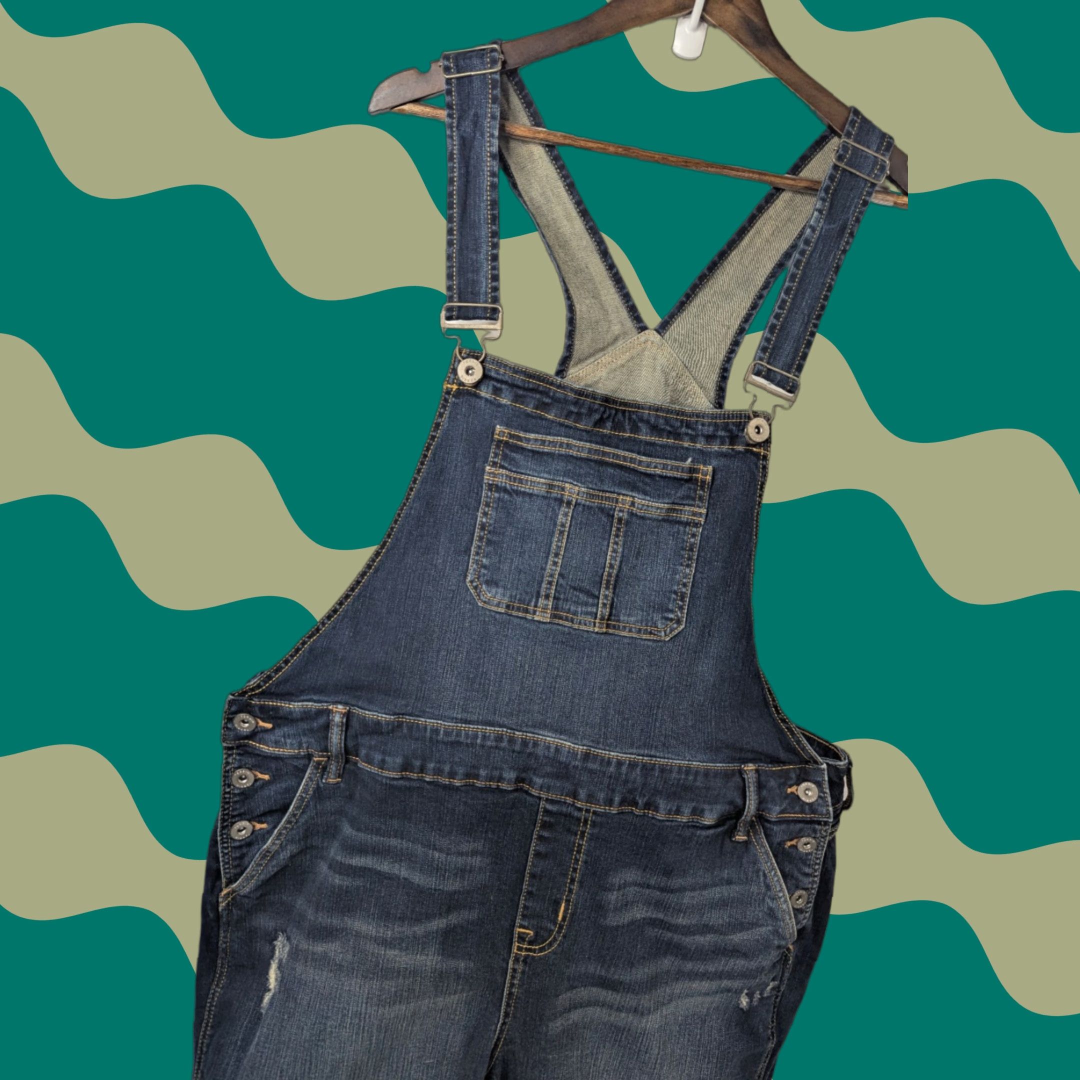 Torrid VINTAGE Torrid Crop Jean Bib Overalls Denim Women's Sz 20 NWT Dark Wash Stretch Denim Buckle Button Pattern: Solid Leather/Belt Loops? Size 42" / US 20 - 1 Thumbnail