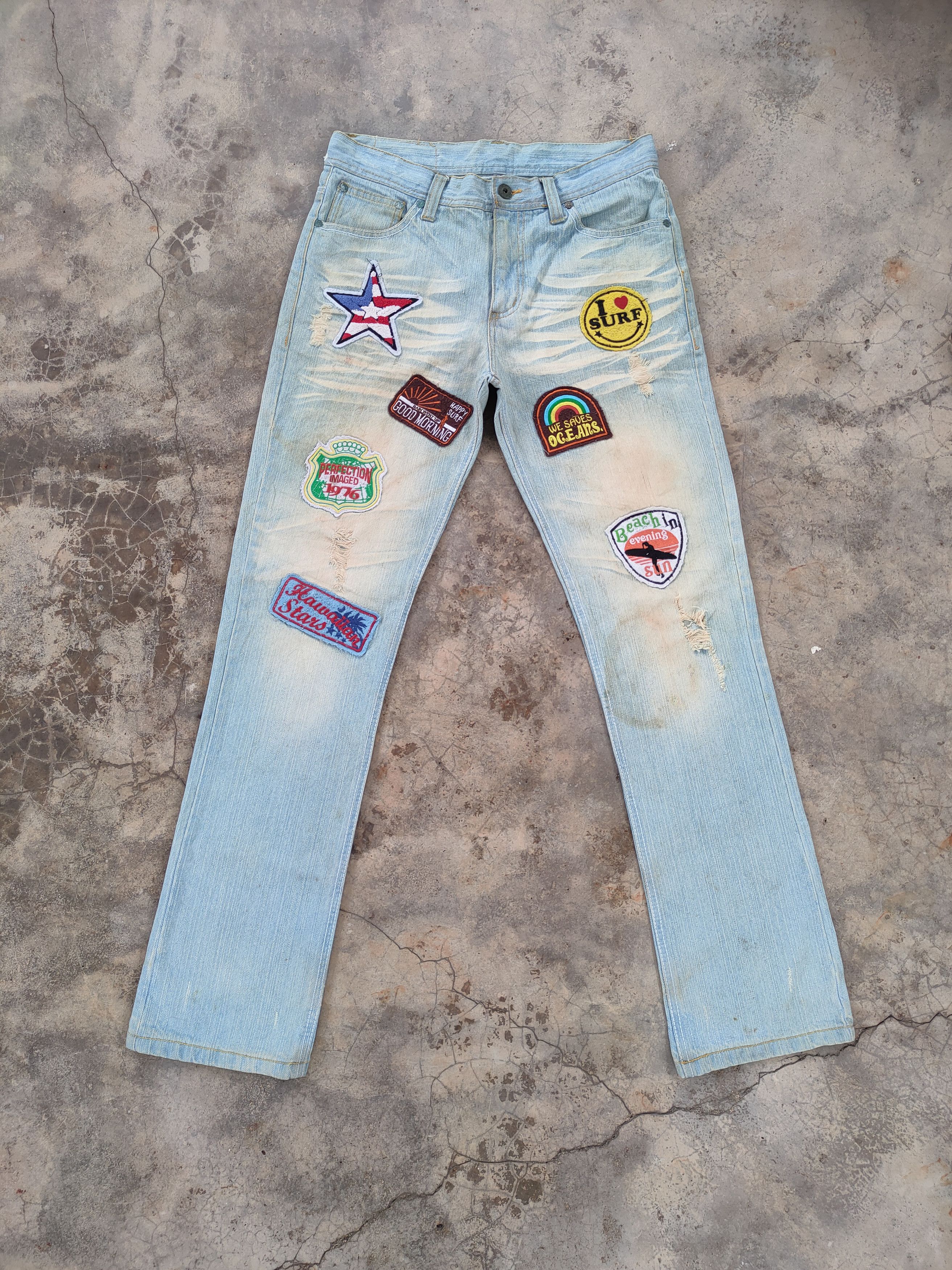 Japanese Brand VINTAGE CLONE DEVGRU PATCH RIPPED FADED JEANS PANTS Size US 33 - 2 Thumbnail