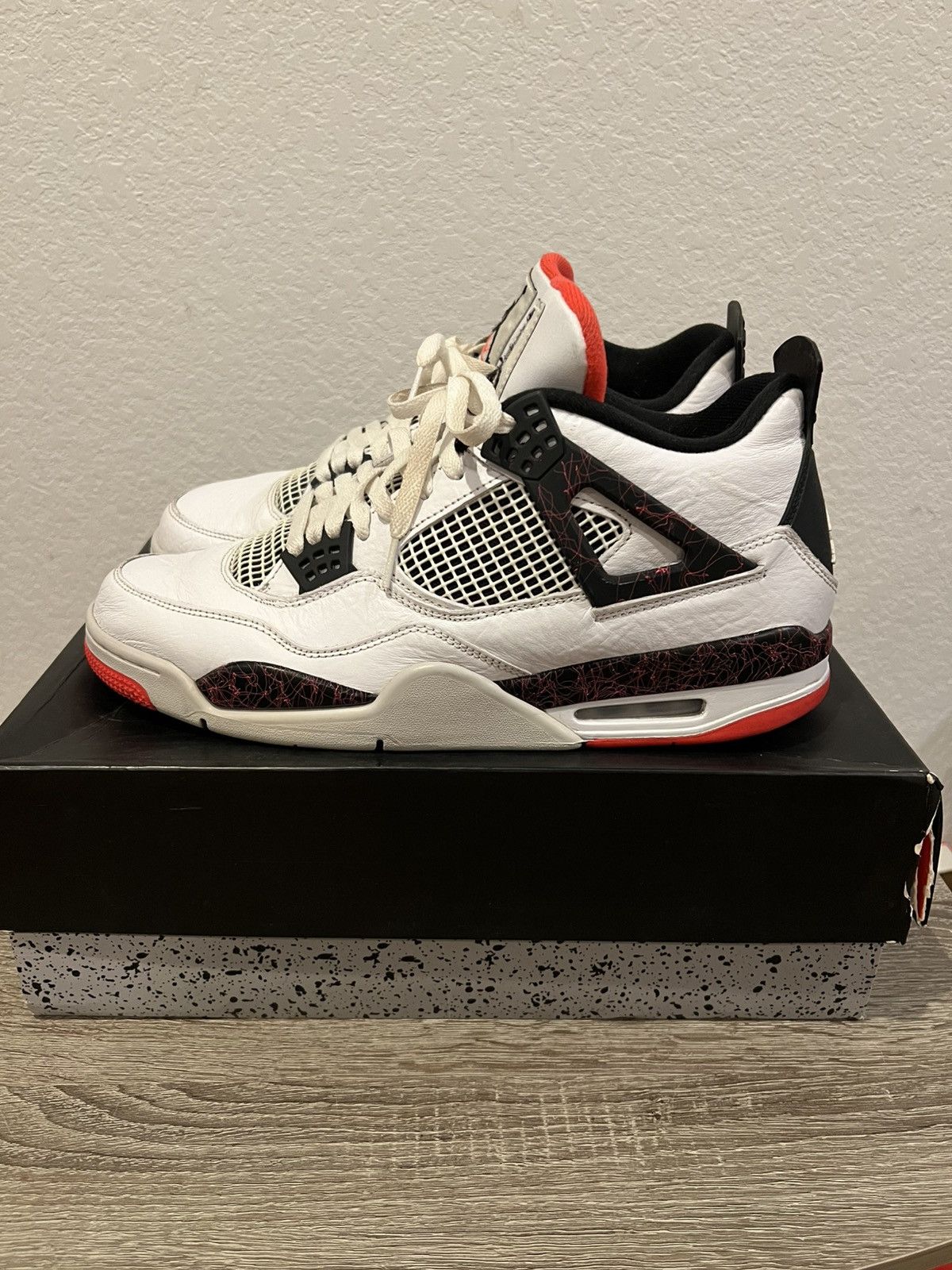 Jordan Brand Jordan 4 Nostalgia Size US 13 / EU 46 - 2 Thumbnail