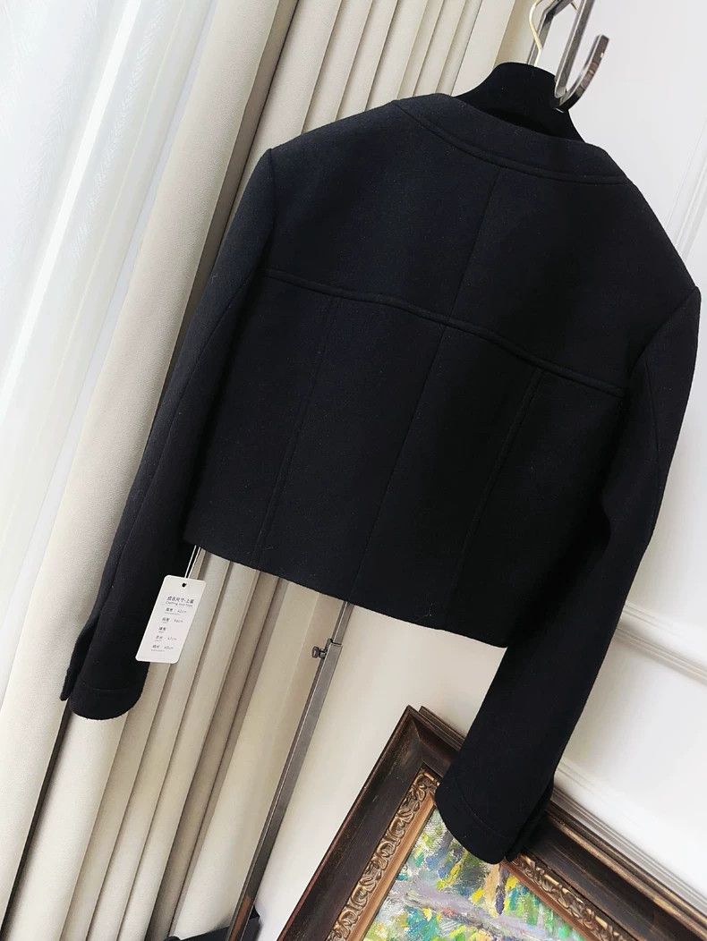 Chanel Chanel 24b black two-pocket shiny fabric jacket Size XS / US 0-2 / IT 36-38 - 2 Thumbnail