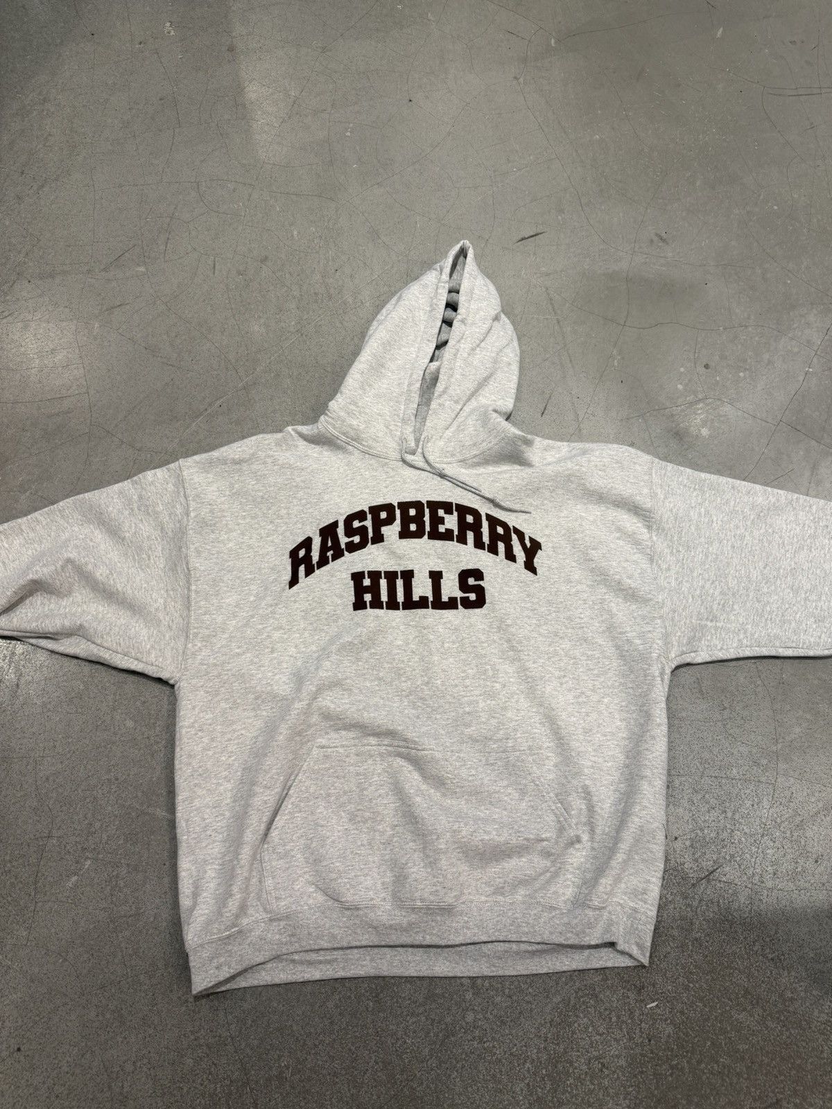 The GV Gallery GV Gallery Raspberry Hills Hoodie ‘Grey’ Size US XL / EU 56 / 4 - 2 Thumbnail