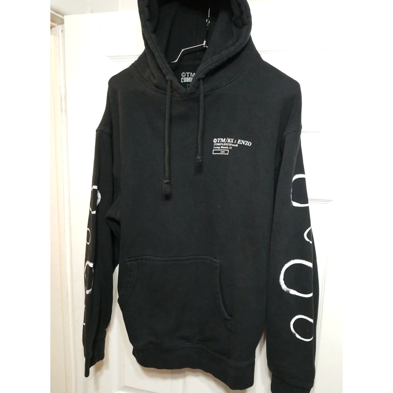Vintage Takashi Murakami ComplexCon 2018 CREW Hoodie Art L Black Mens Pullover Hooded Graphic Print Large Size US L / EU 52-54 / 3 - 2 Thumbnail