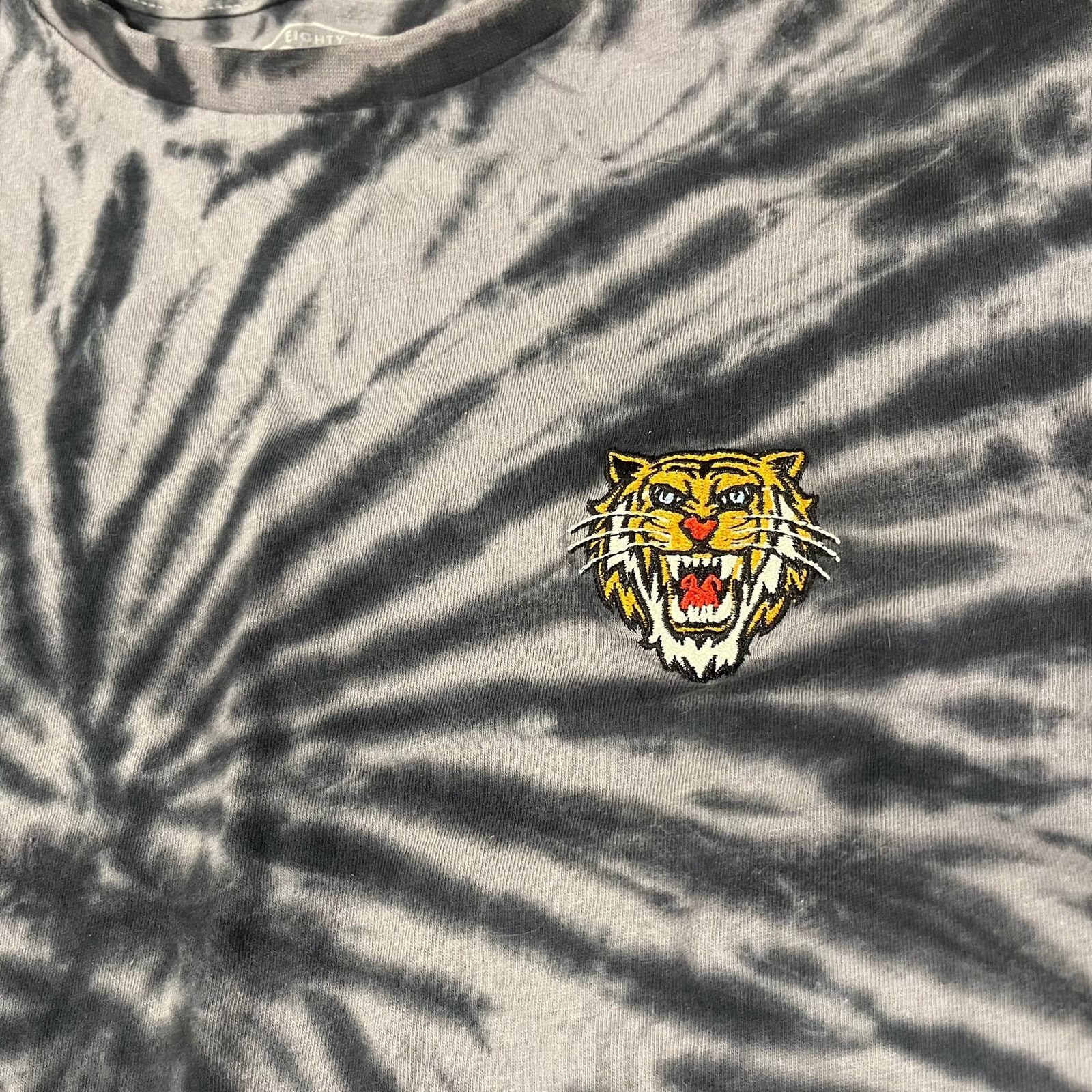 Eighty Eight Y2K Eighty-Eight Tie-Dye Long Sleeve Tiger Shirt Skater Size US S / EU 44-46 / 1 - 4 Thumbnail