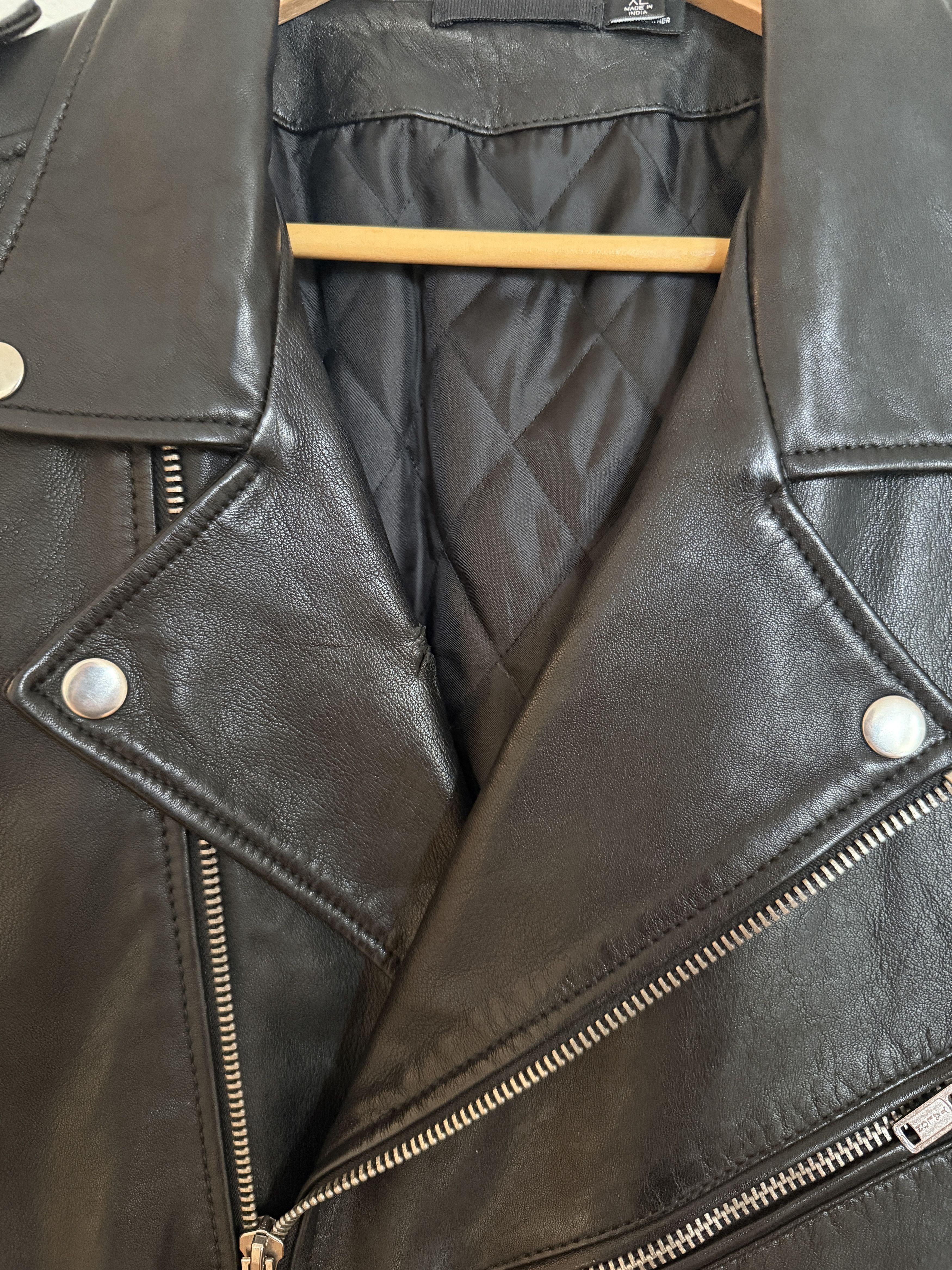 Blk Dnm Distressed Black Leather Motorcycle Jacket Size US XL / EU 56 / 4 - 2 Thumbnail