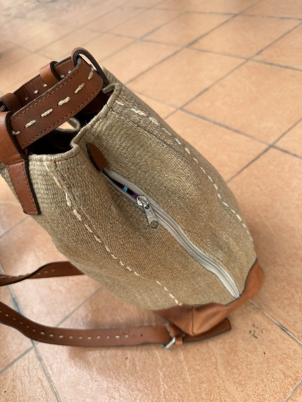 Japanese Brand Y'SACCS by Yohji Yamamoto Leather, Sling Bag Size ONE SIZE - 6 Thumbnail
