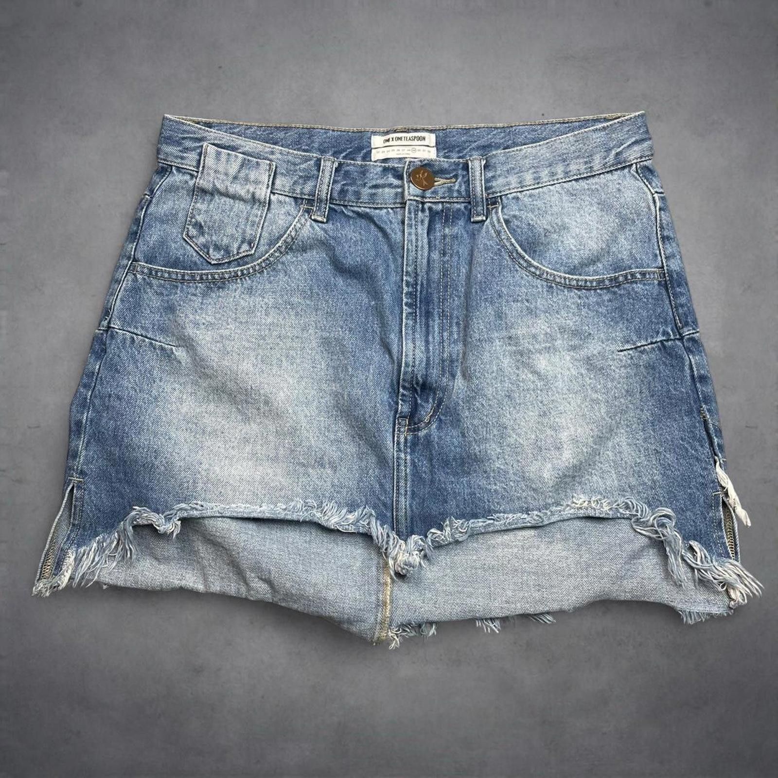 One Teaspoon One Teaspoon Denim Skirt Size 29 Blue Vintage Distressed Hem Size 28" / US 6 / IT 42 - 1 Thumbnail