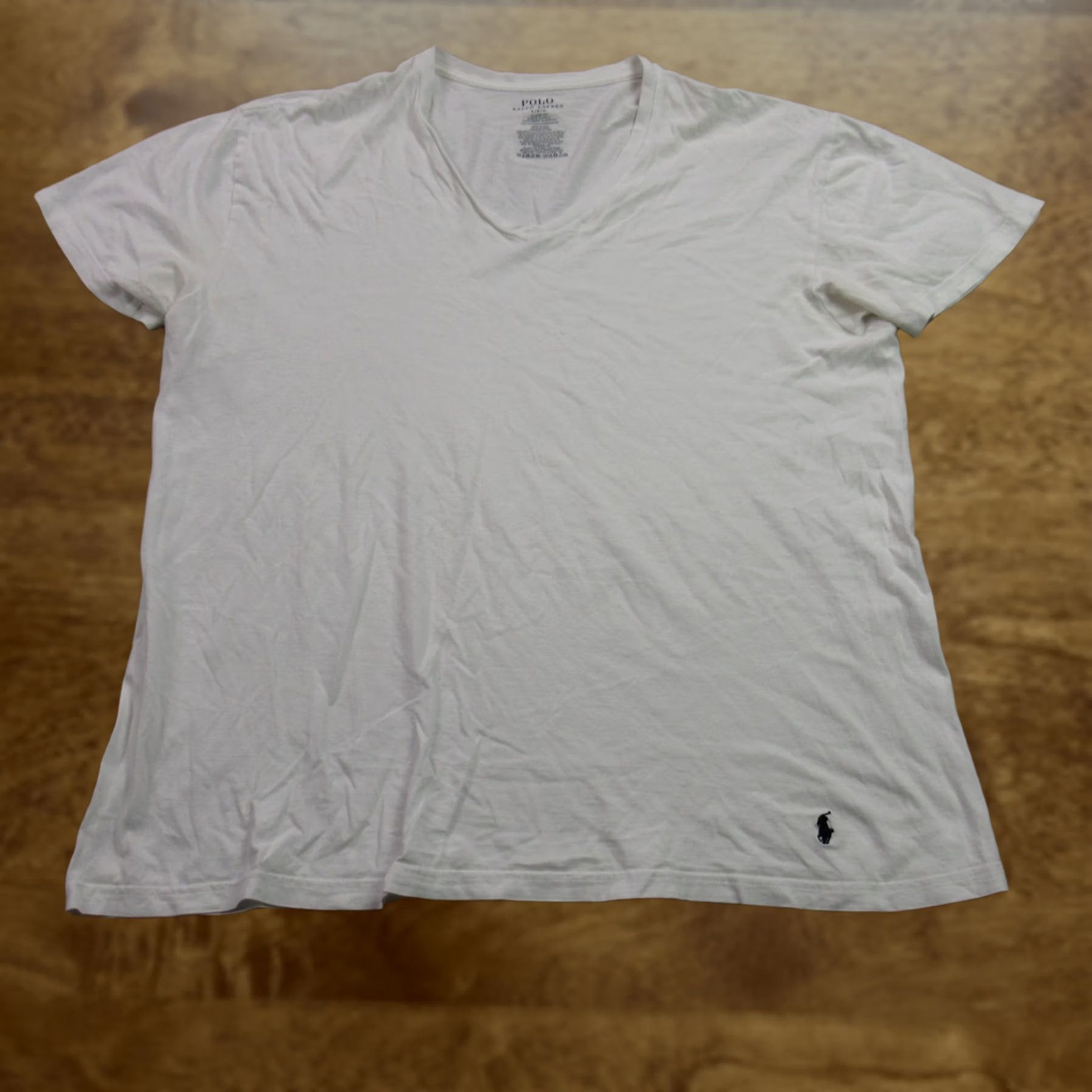 Polo Ralph Lauren Polo Ralph Lauren Shirt Mens Large Short Sleeve V Neck White Classic Fit Casual Size US L / EU 52-54 / 3 - 1 Thumbnail