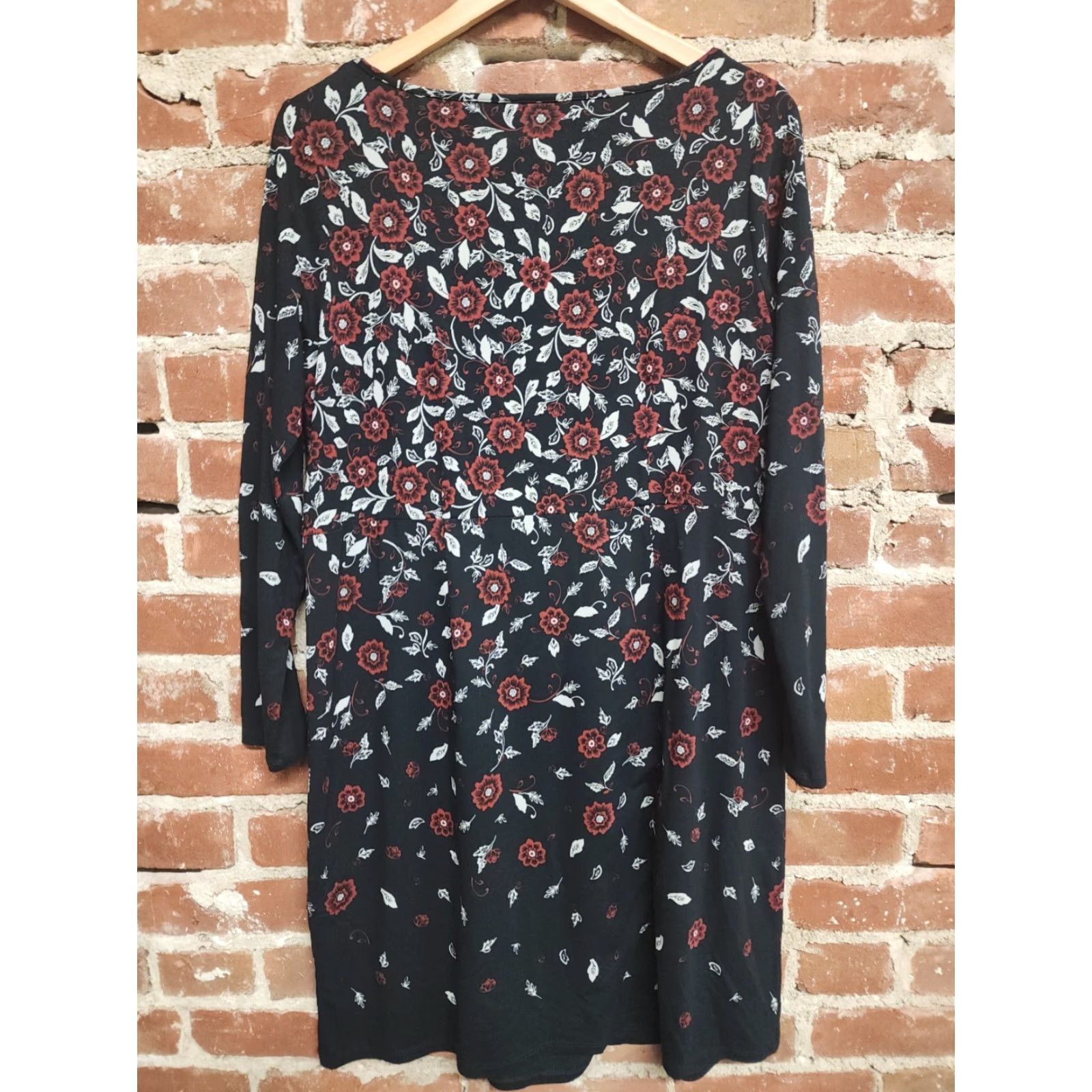J. Jill VINTAGE J. Jill Wearever Collection Black Floral Print Knit Long Sleeve Dress MP Size M / US 6-8 / IT 42-44 - 2 Thumbnail