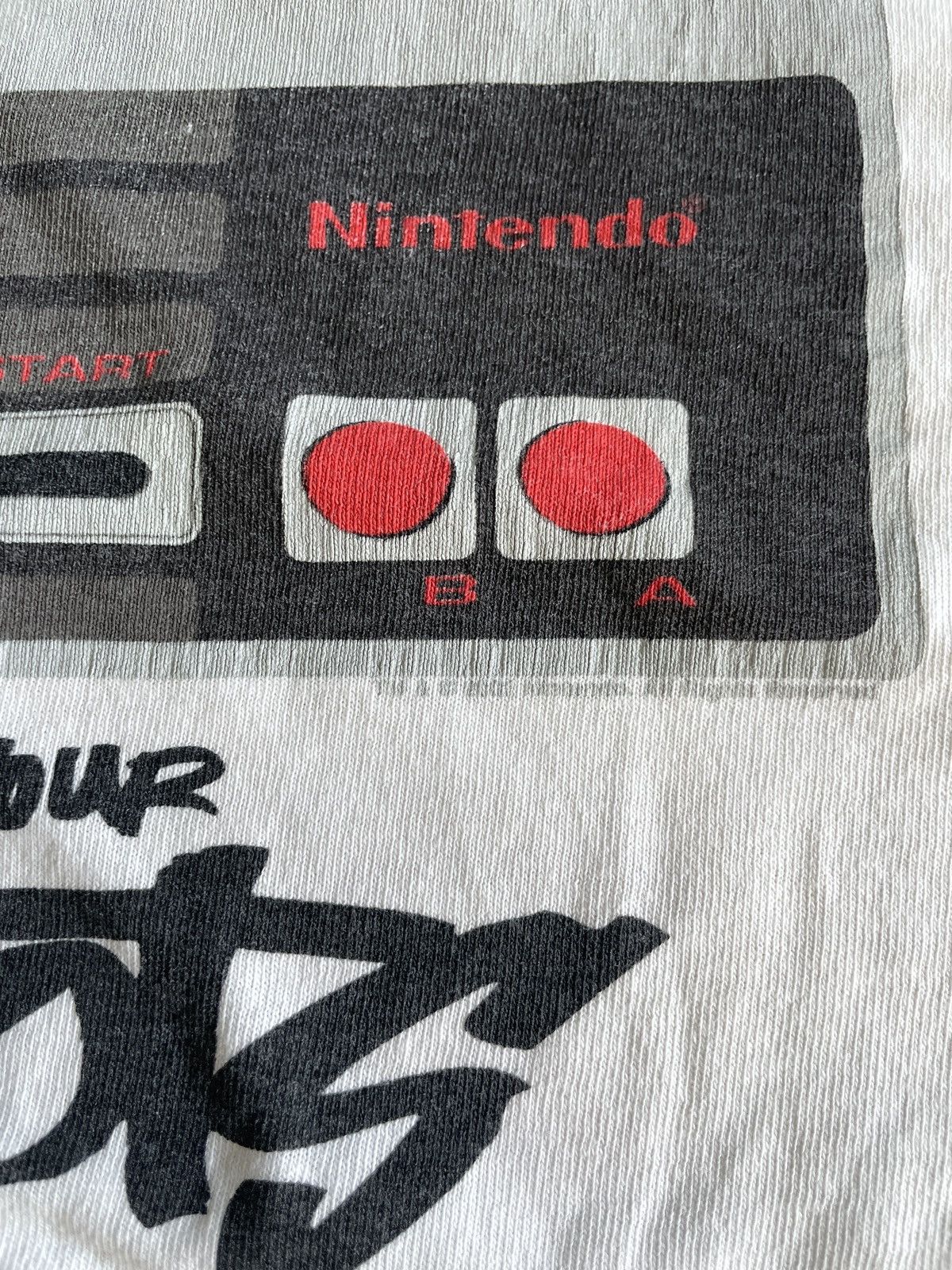 Delta Y2K 2002 Nintendo “Know Your Roots” Ringer T-Shirt (Sz.L) Size US L / EU 52-54 / 3 - 4 Thumbnail